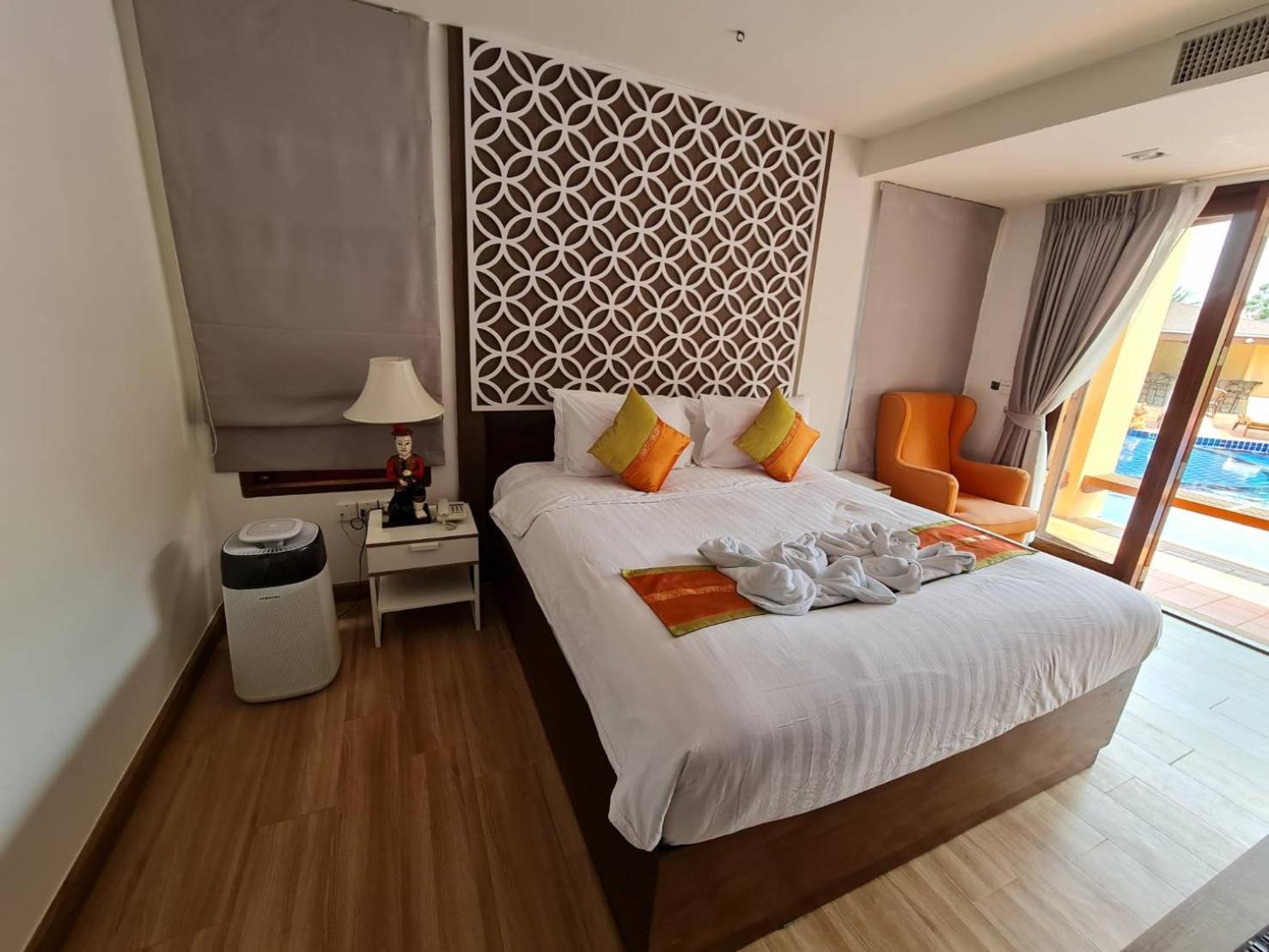 Elegancy Resort Hua Hin