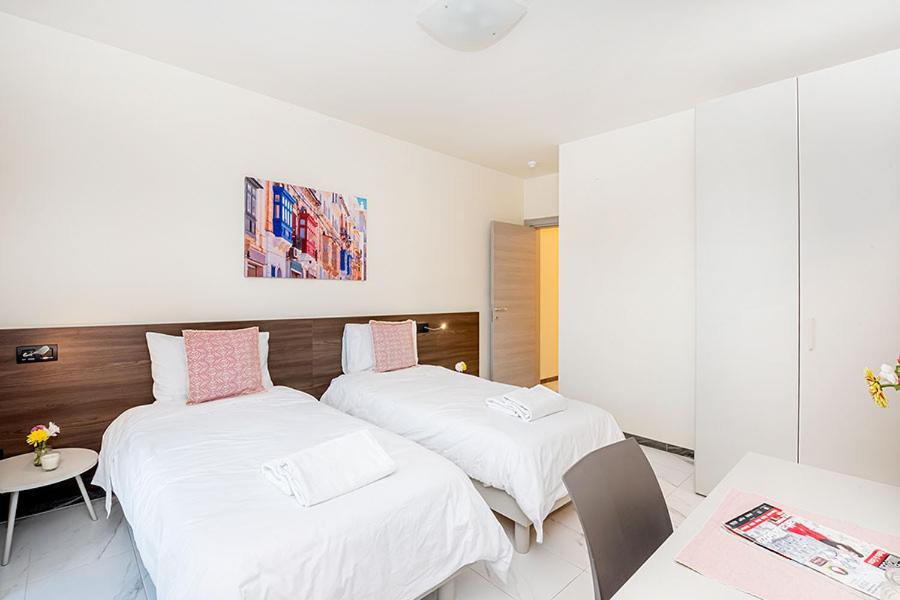 Atlantis Holiday Suites view 4