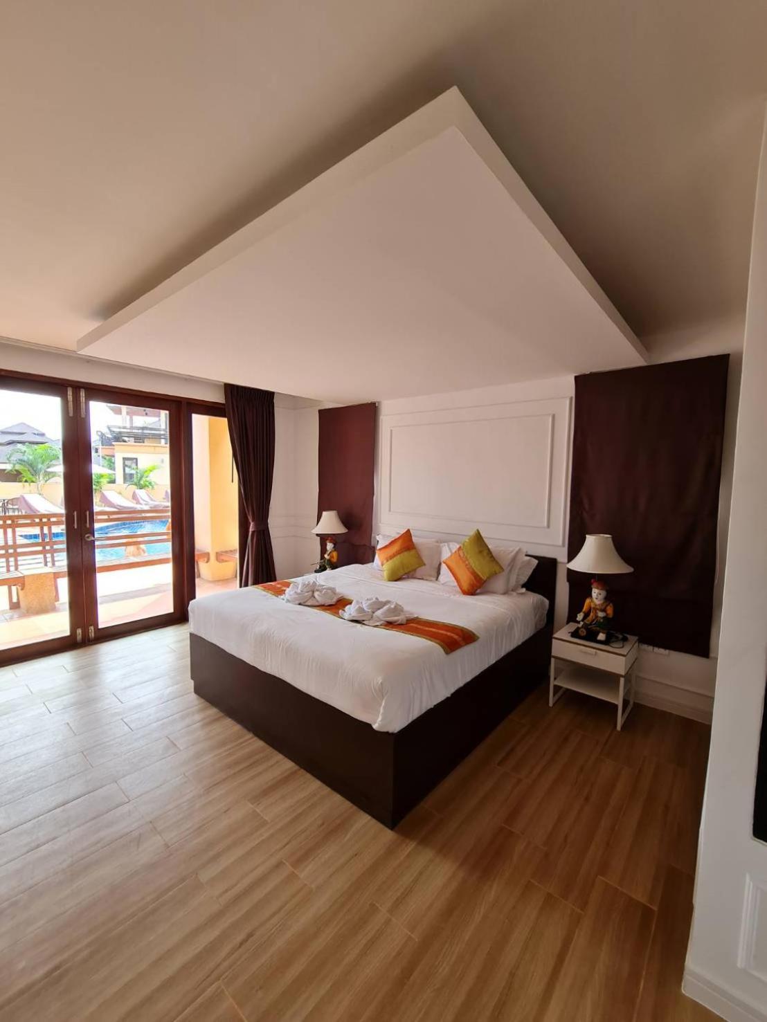 Elegancy Resort Hua Hin