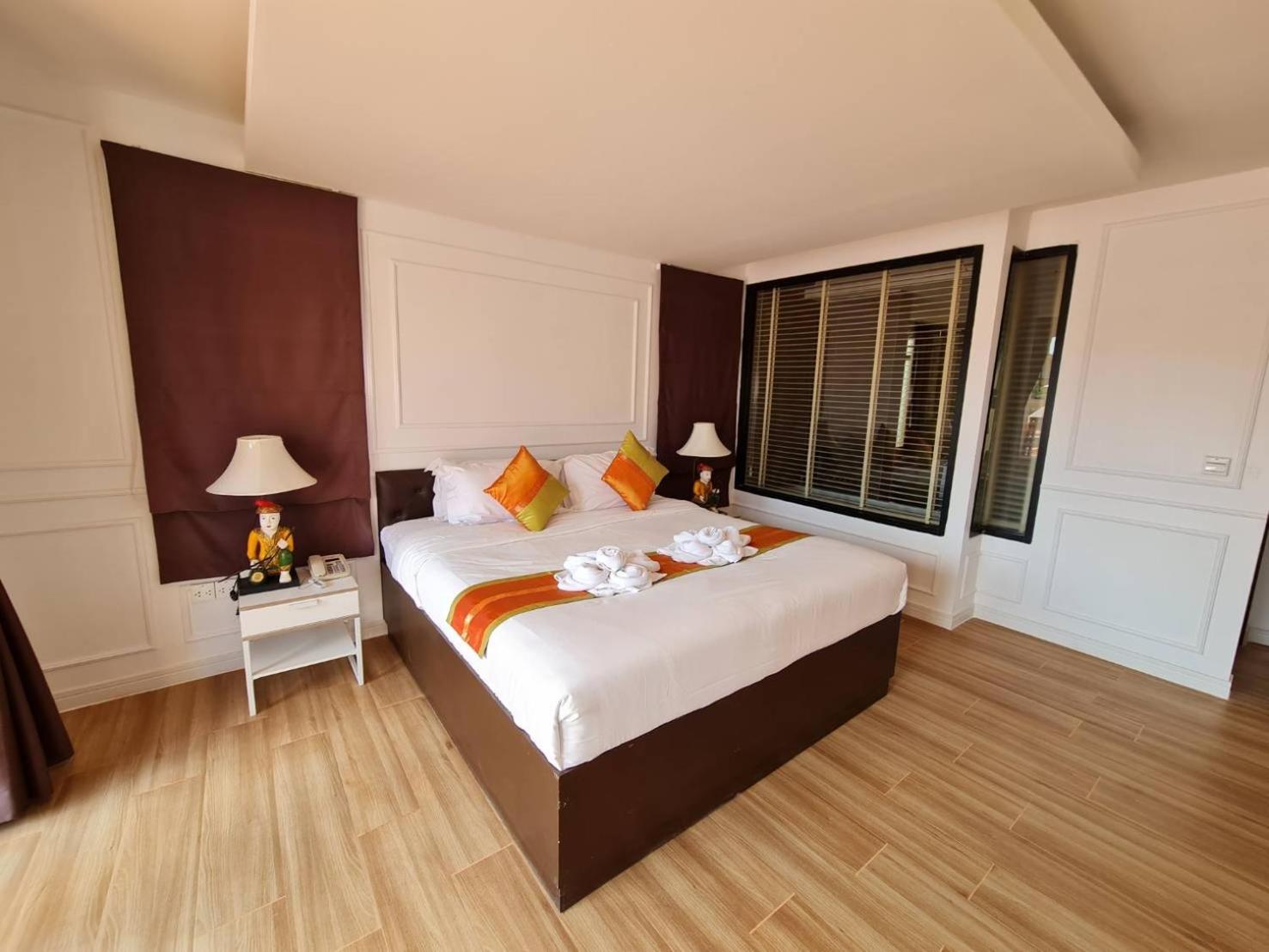 Elegancy Resort Hua Hin
