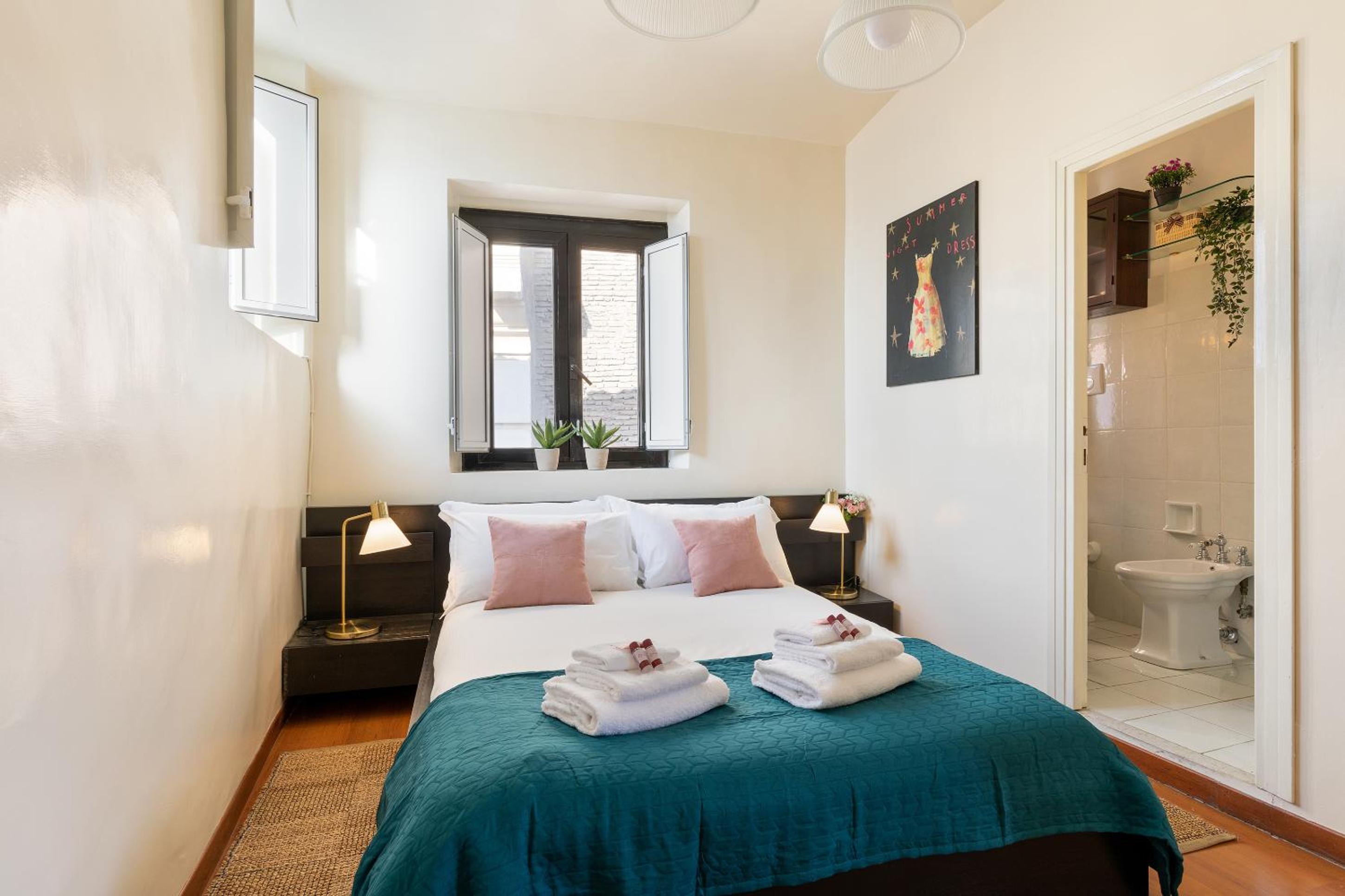 Rome As You Feel - Cozy Penthouse in Navona
