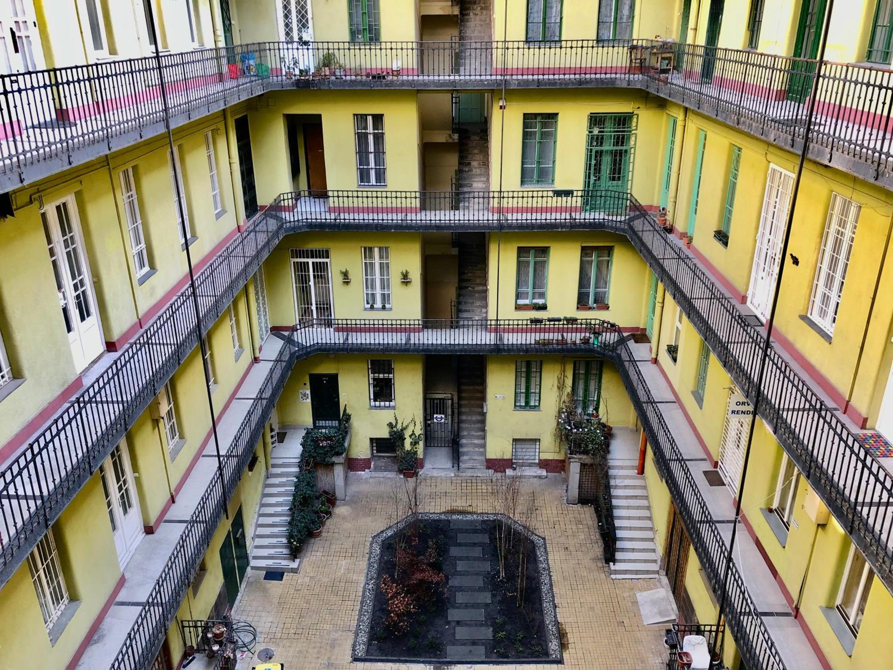 SLEEP'N Budapest Apartment view 5