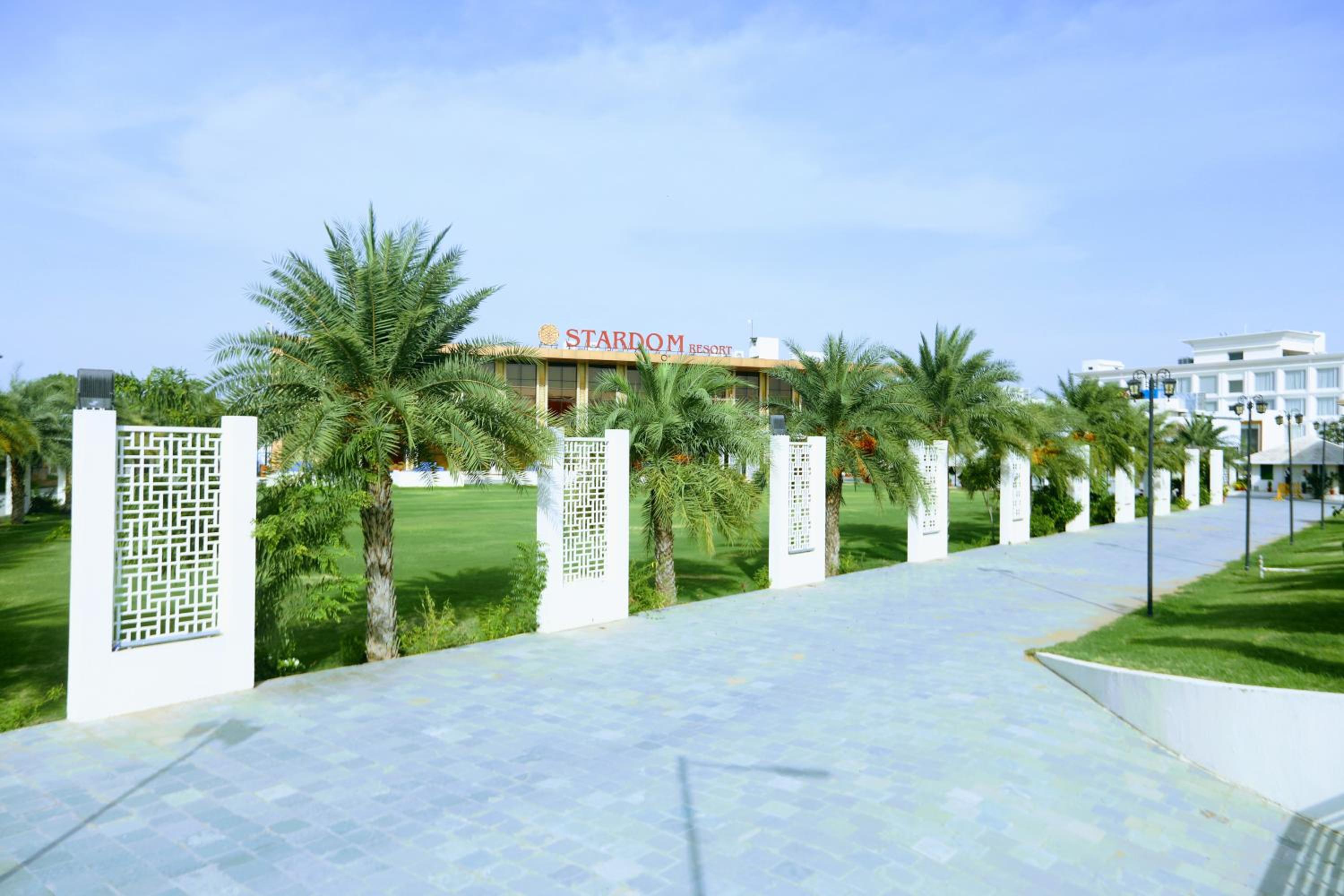 Stardom Resort Jaipur view 2