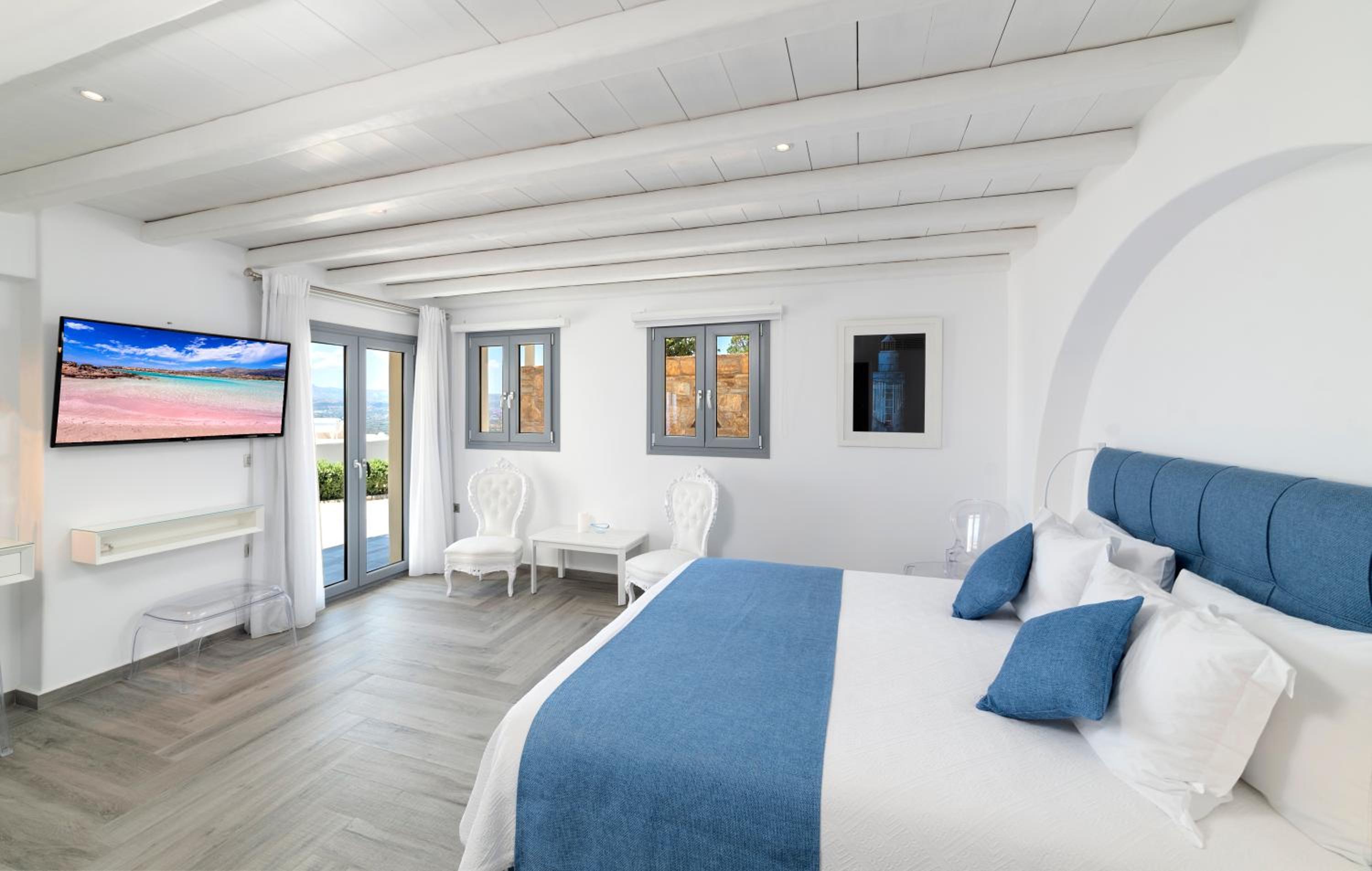 Naxos Rock Villas