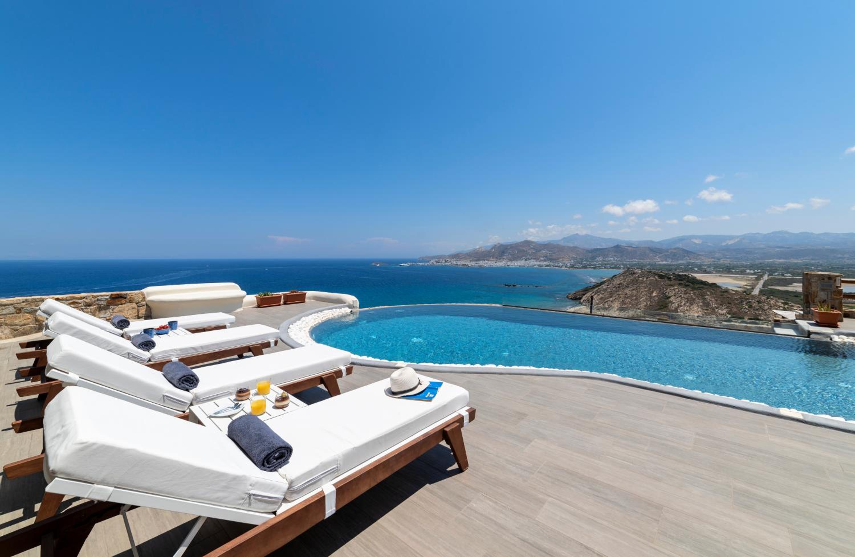 Naxos Rock Villas