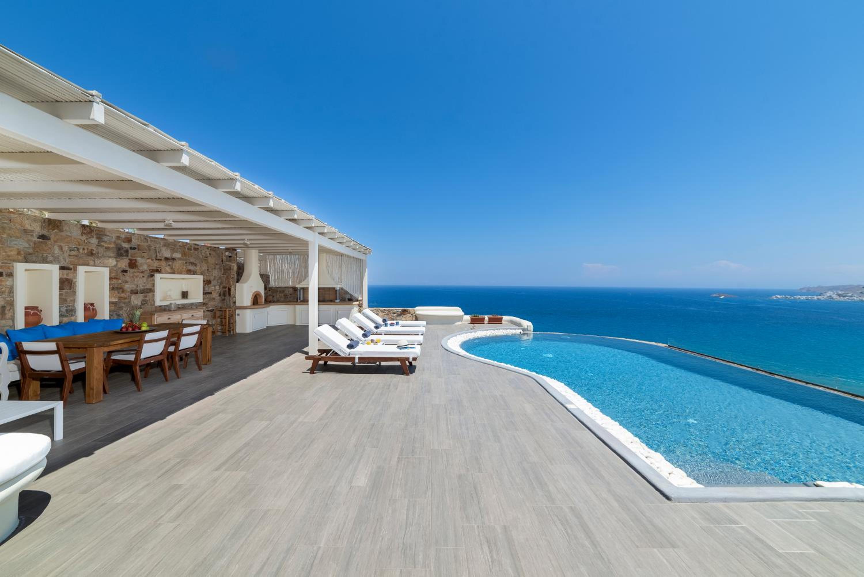 Naxos Rock Villas