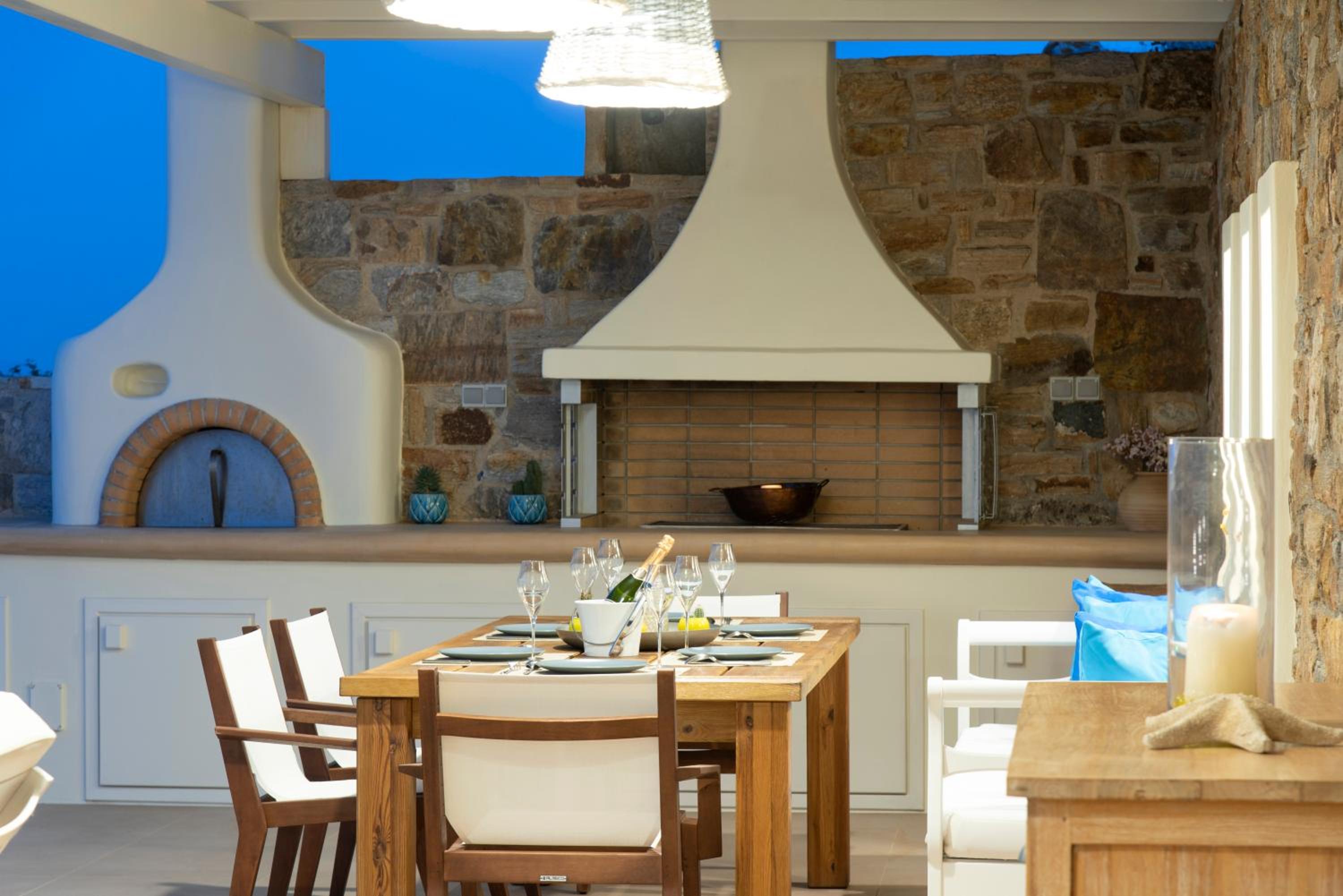 Naxos Rock Villas