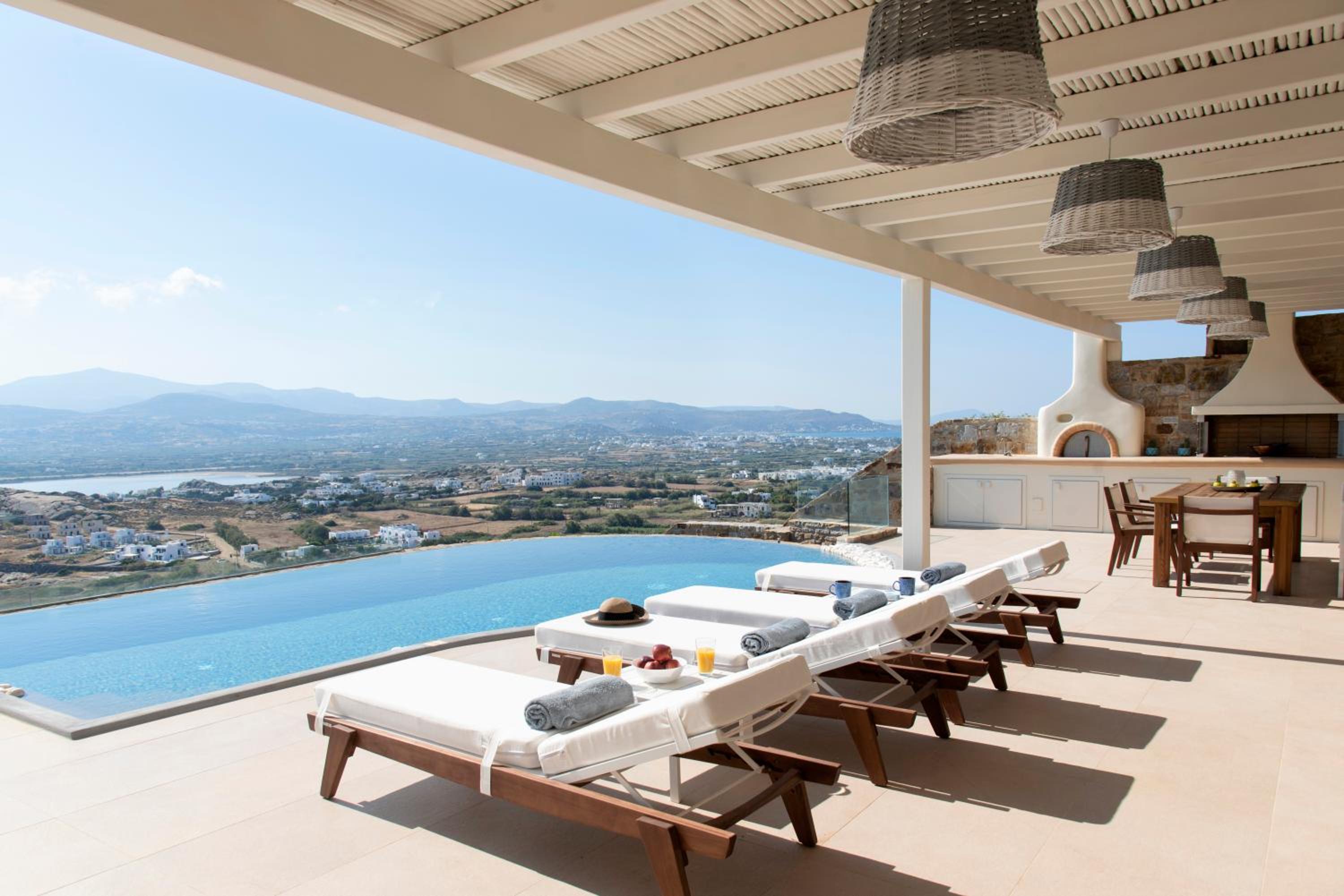 Naxos Rock Villas
