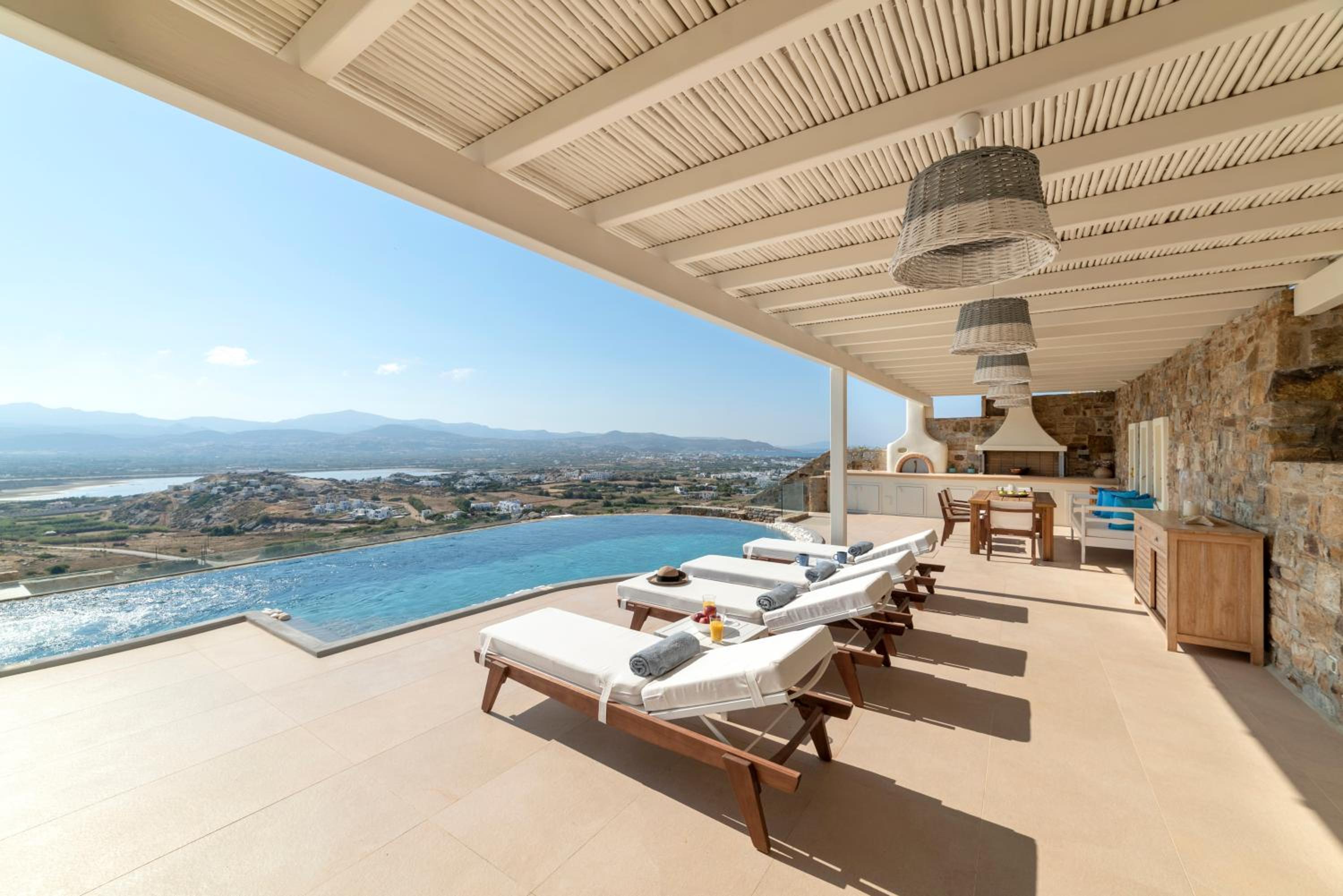 Naxos Rock Villas