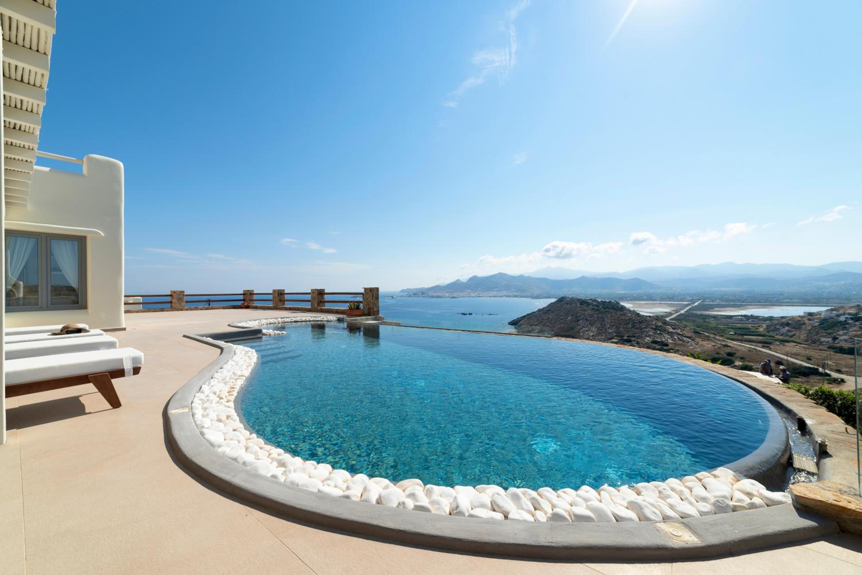 Naxos Rock Villas