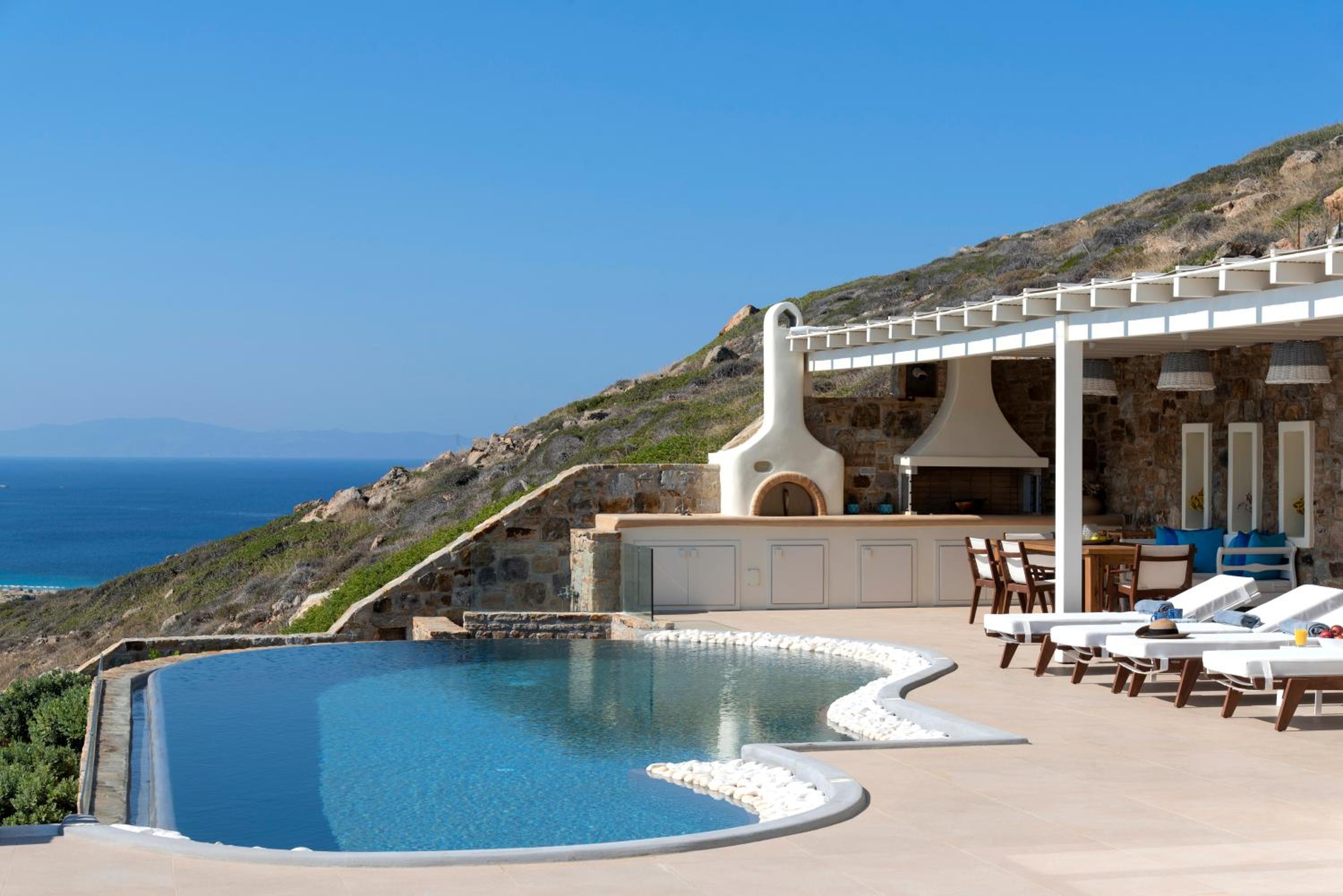 Naxos Rock Villas