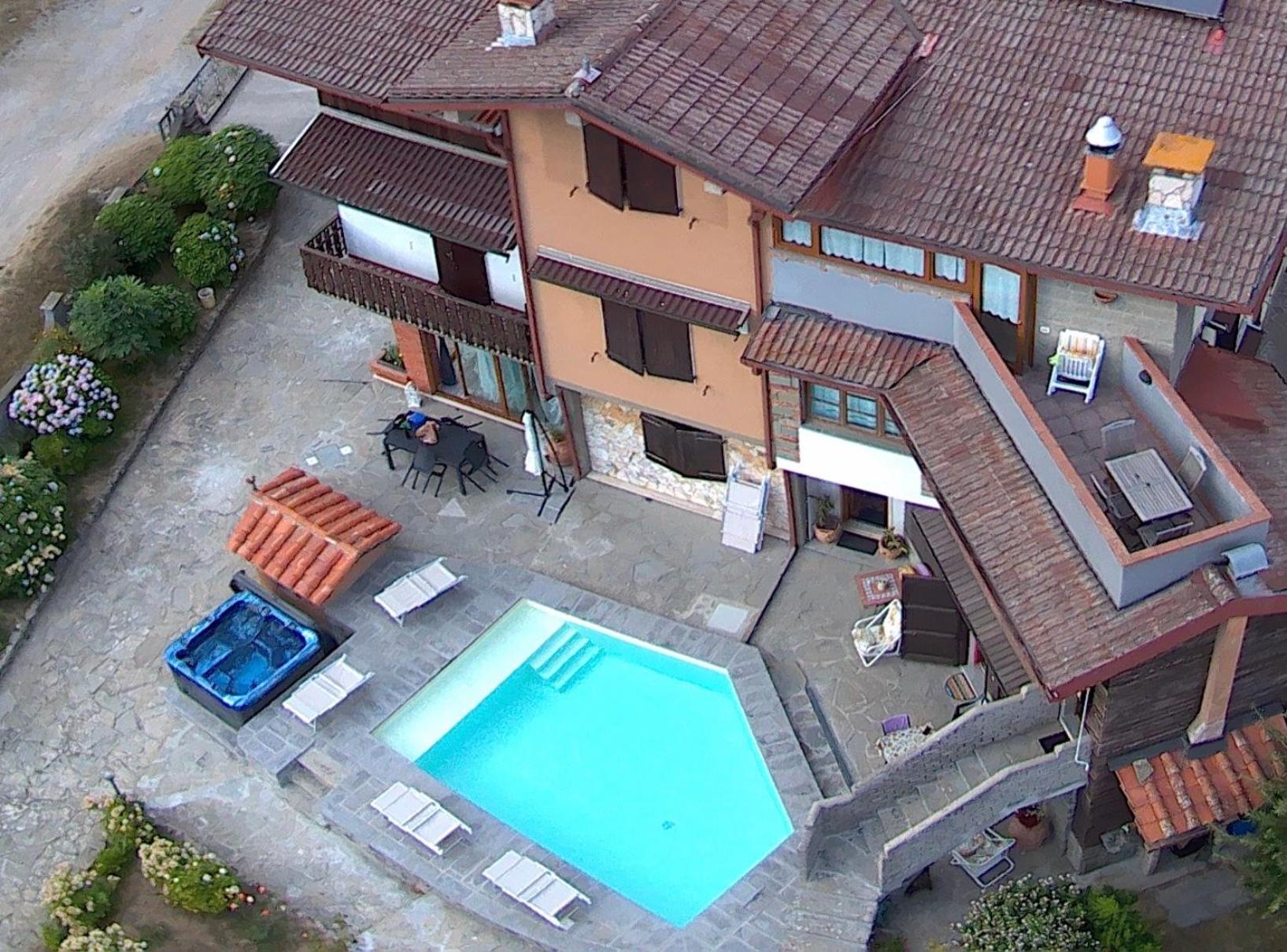 Nidi del faggio rosso - Family Holiday Home view 3