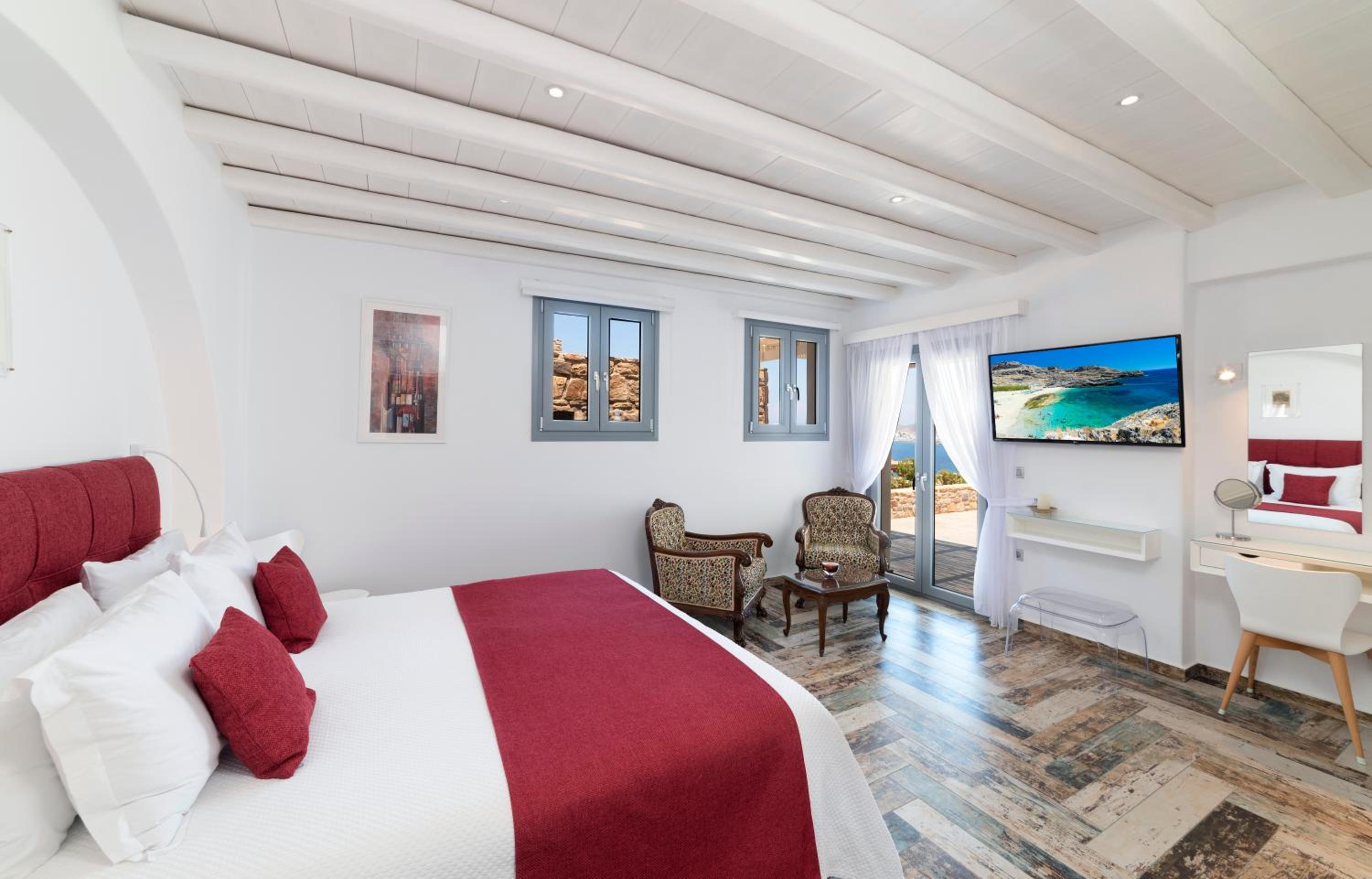 Naxos Rock Villas