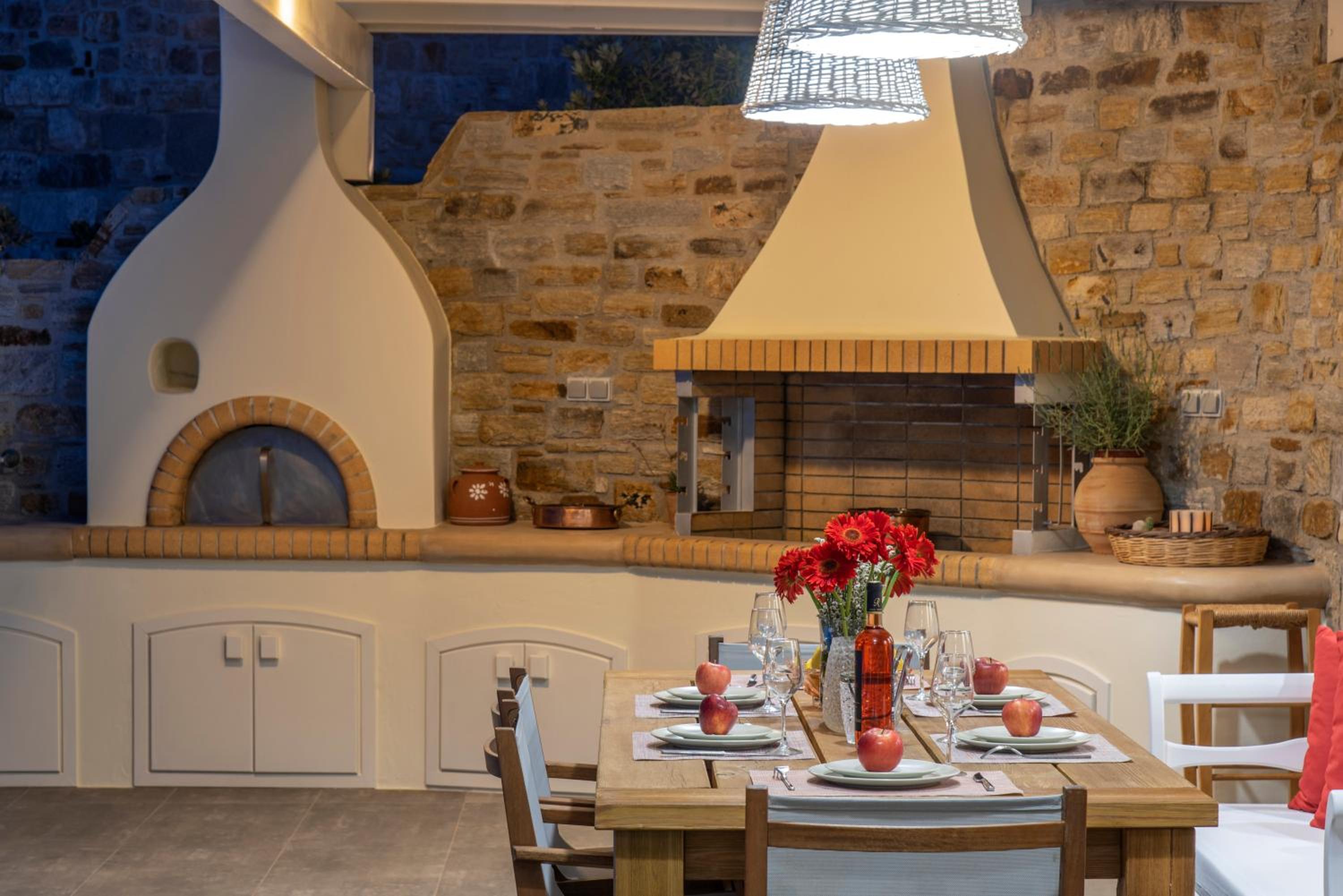 Naxos Rock Villas