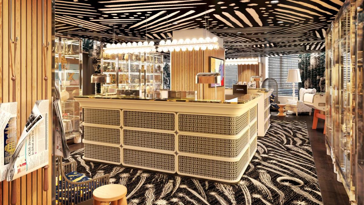 hotel reception