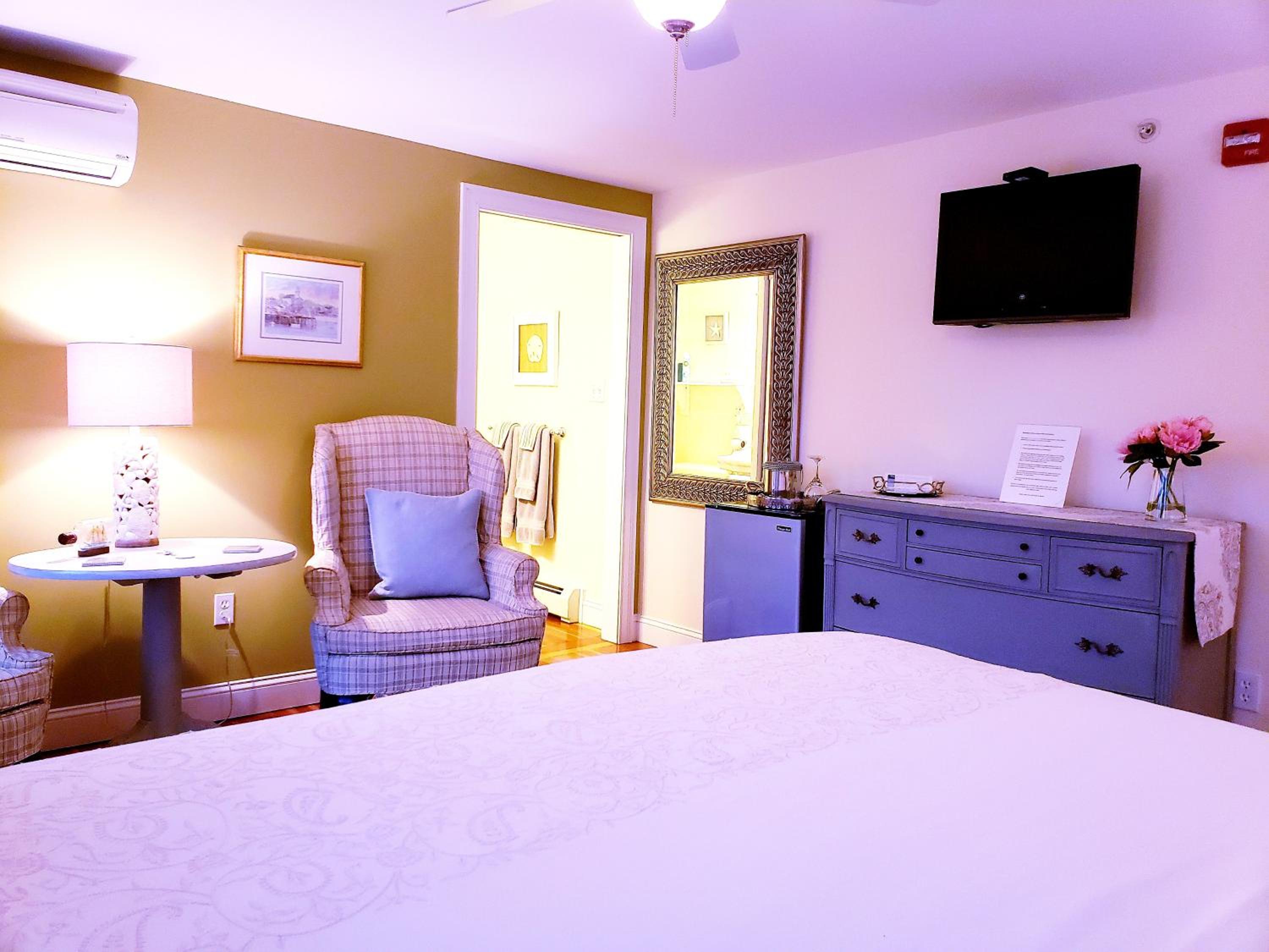 Elmere House Bed & Breakfast