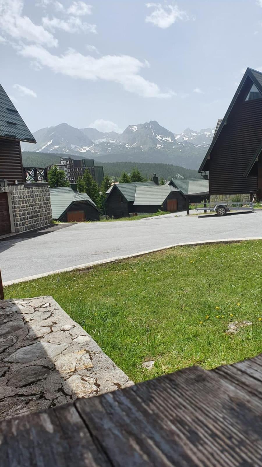Photo 42