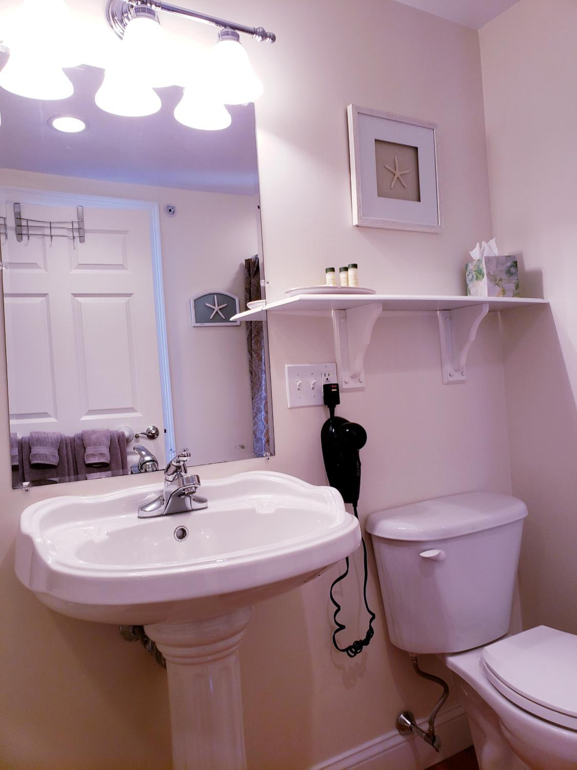 Elmere House Bed & Breakfast
