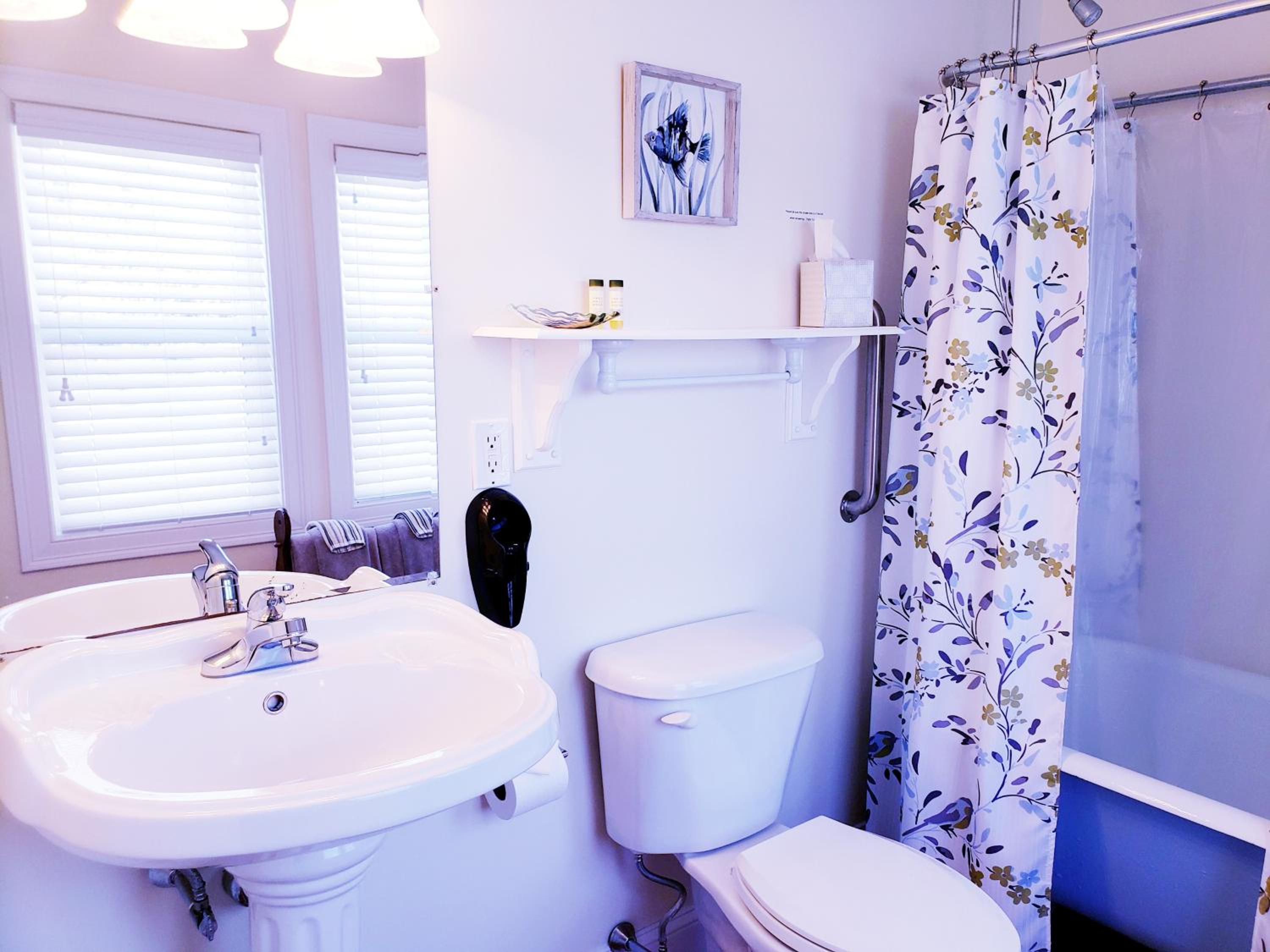 Elmere House Bed & Breakfast