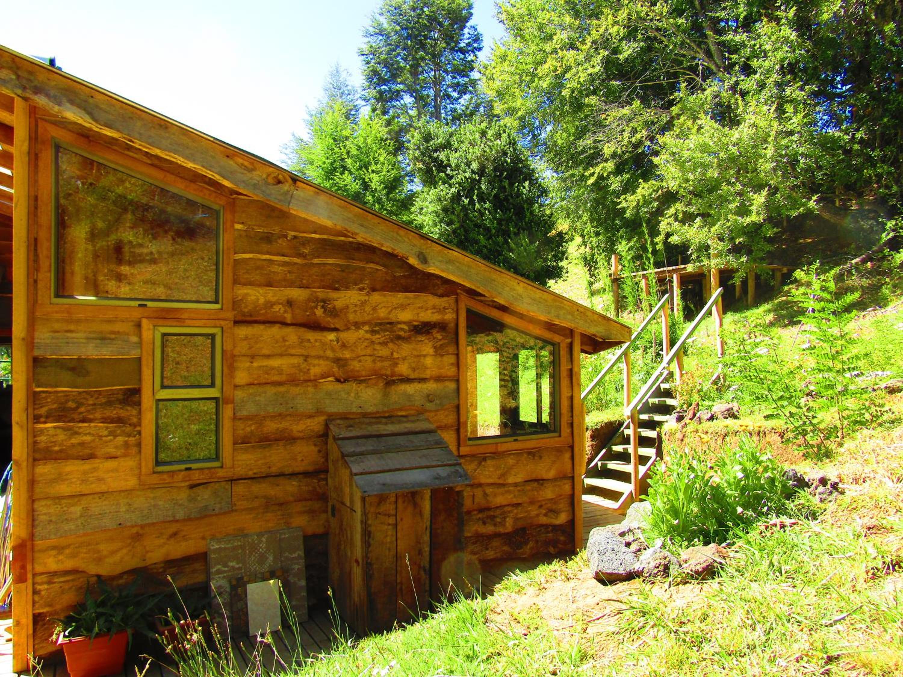 Refugio Montaña Kultrun Mawida, Mini-Cabaña con baño y cocina privada WIFI