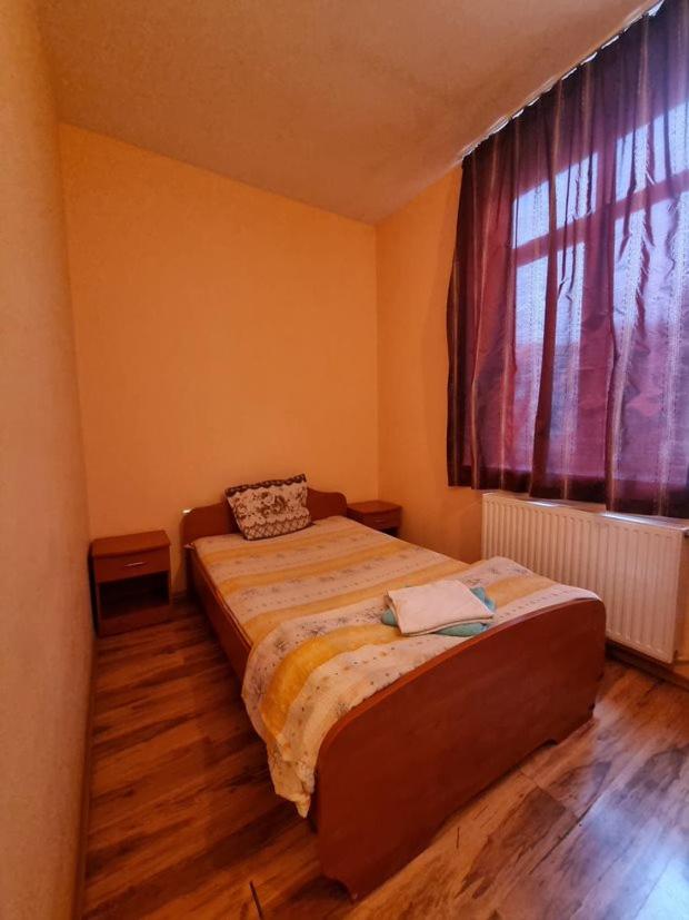 Family Hotel RUJETA Семеен Хотел РУЖЕТА - идеален център