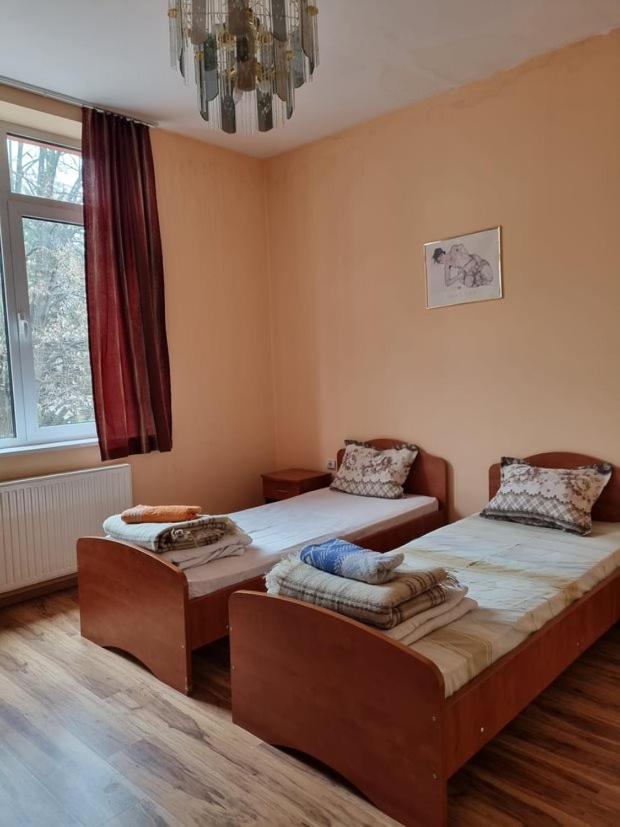 Family Hotel RUJETA Семеен Хотел РУЖЕТА - идеален център