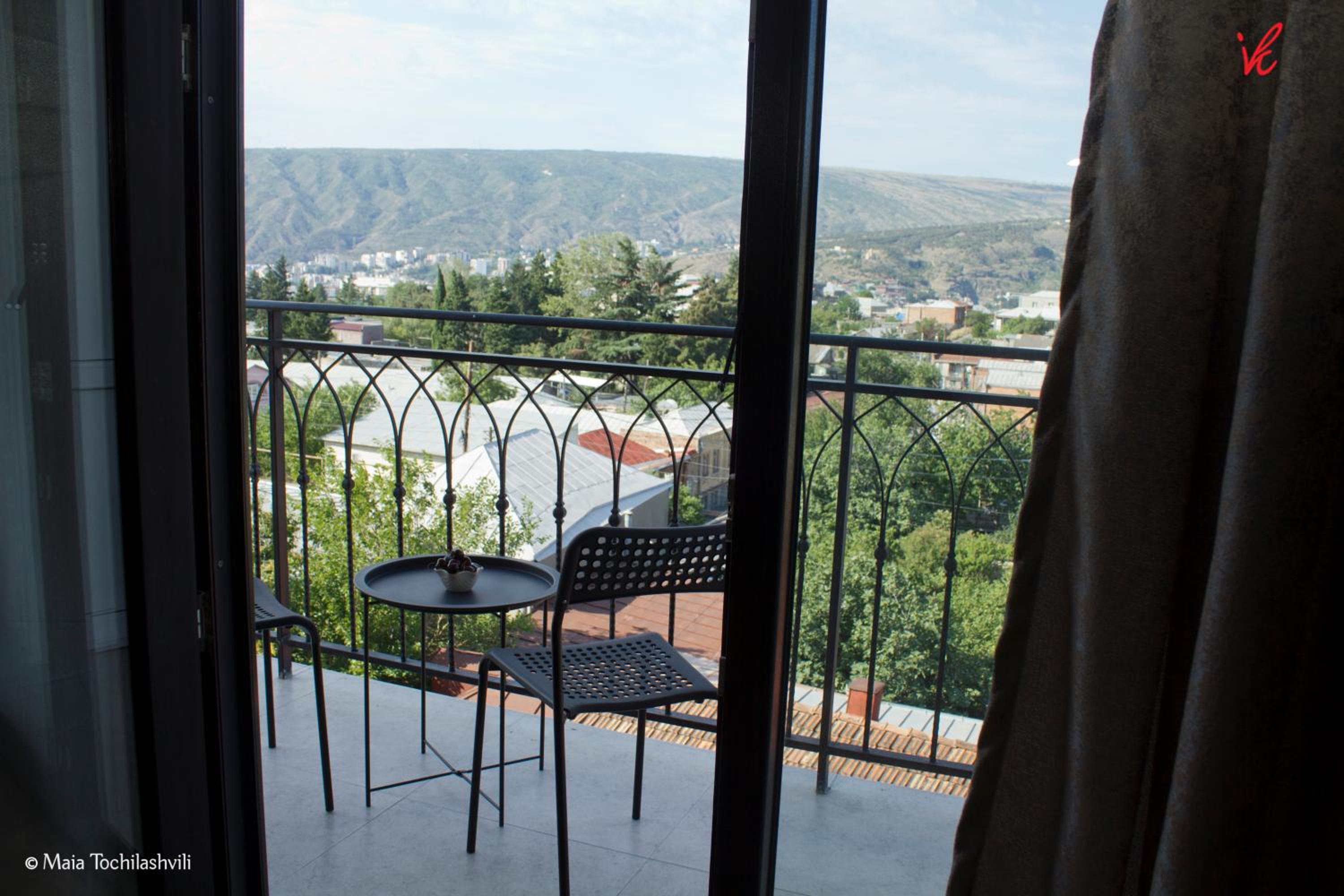 Aura Sameba, Luxury Apartment view 3