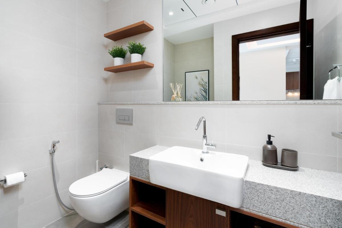 Ultimate Stay / 3 Beds / Gorgeous Frame and Park View / 250m from Metro / 1 Stop from World Trade Center