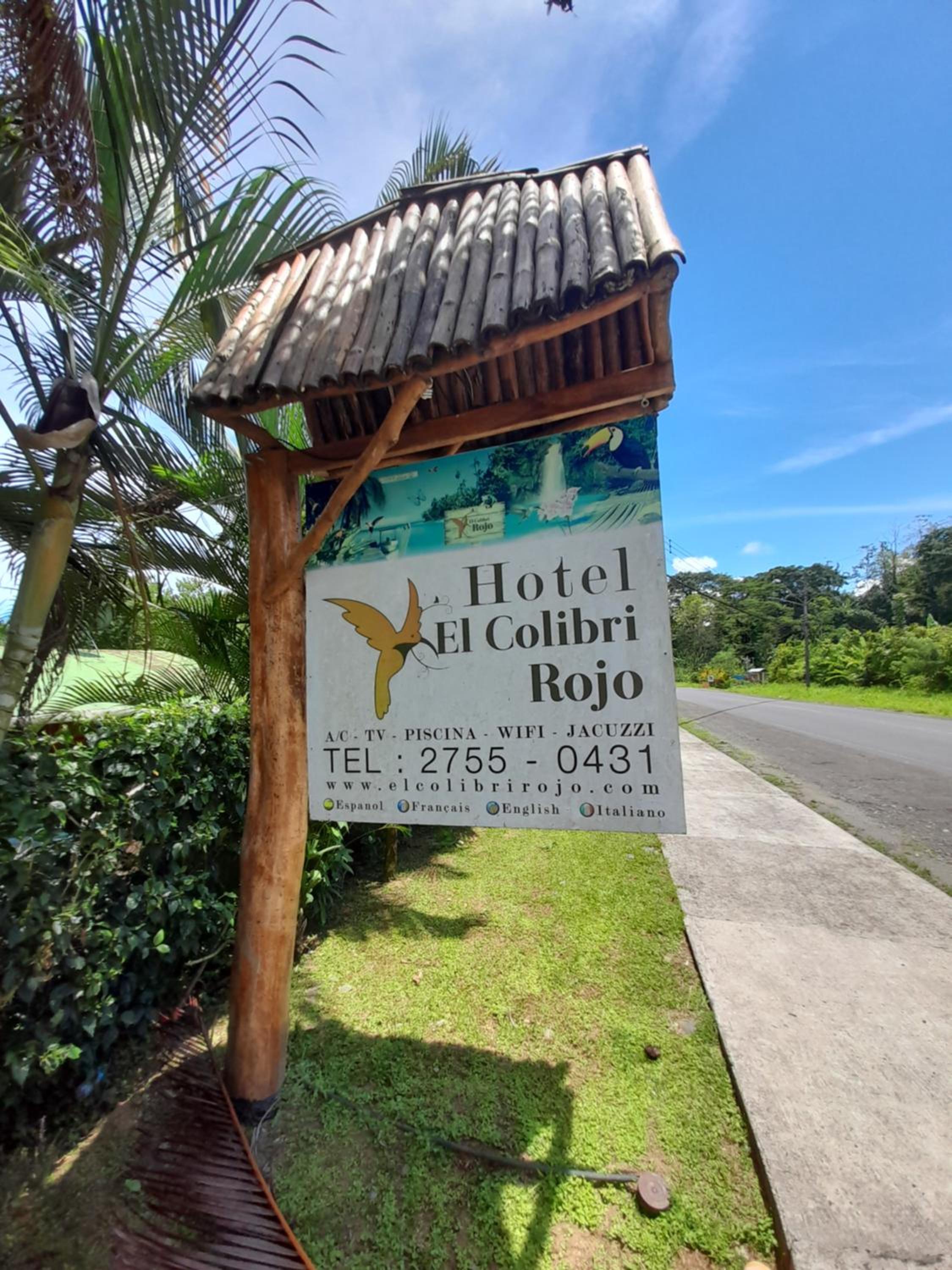 Hotel El Colibri Rojo