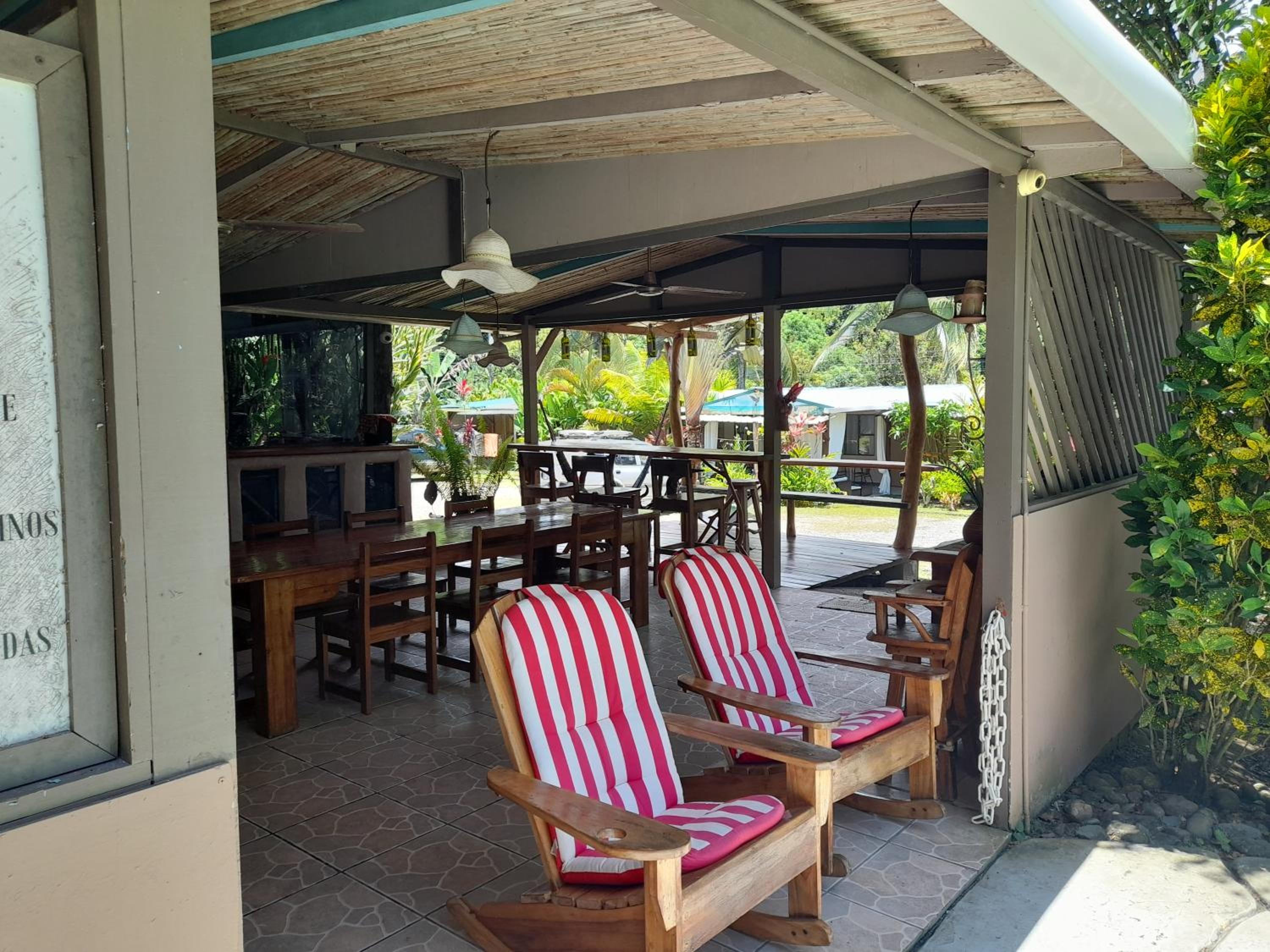 Hotel El Colibri Rojo