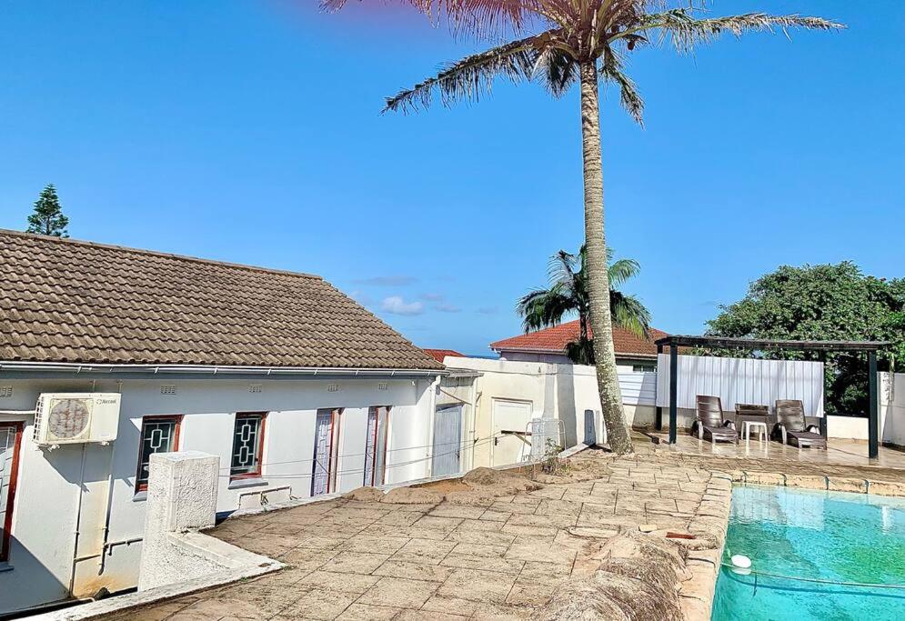 Awesome Sea views! House near Zimbali view 4