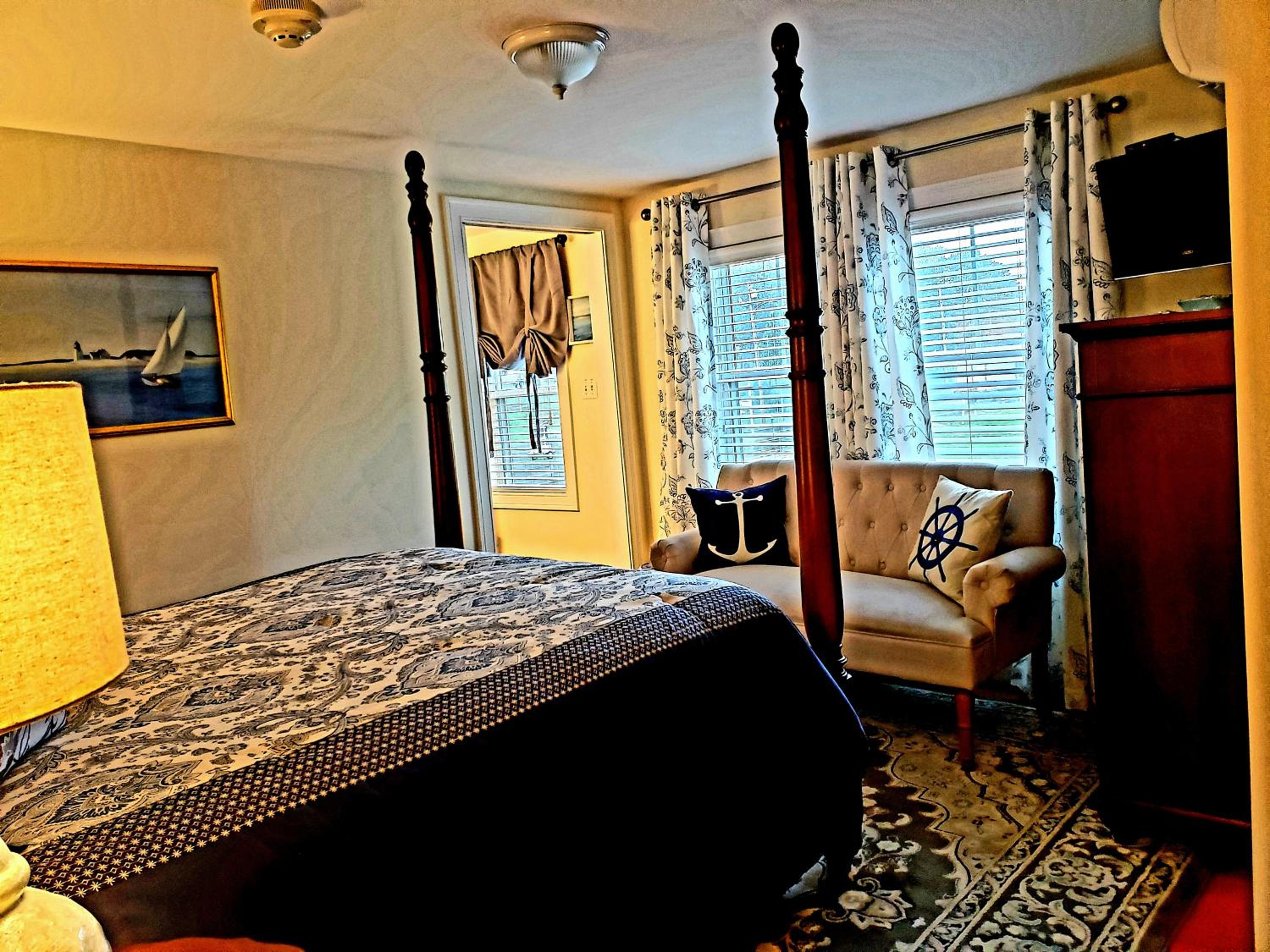 Elmere House Bed & Breakfast