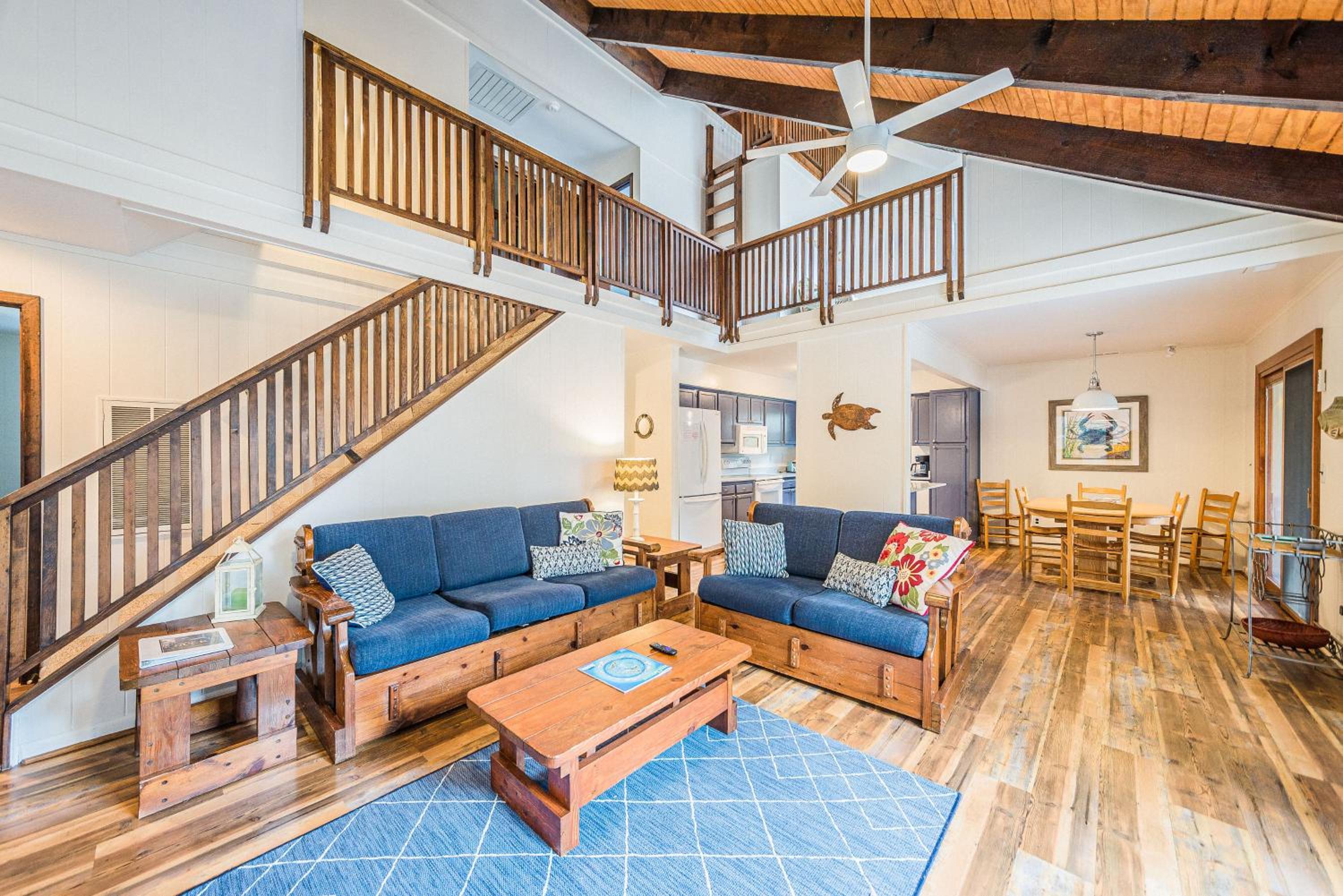 Casa La Playa - Duck, Sanderling, Lakefront, 160 Yards to the Beach, Community Pool, Pets OK