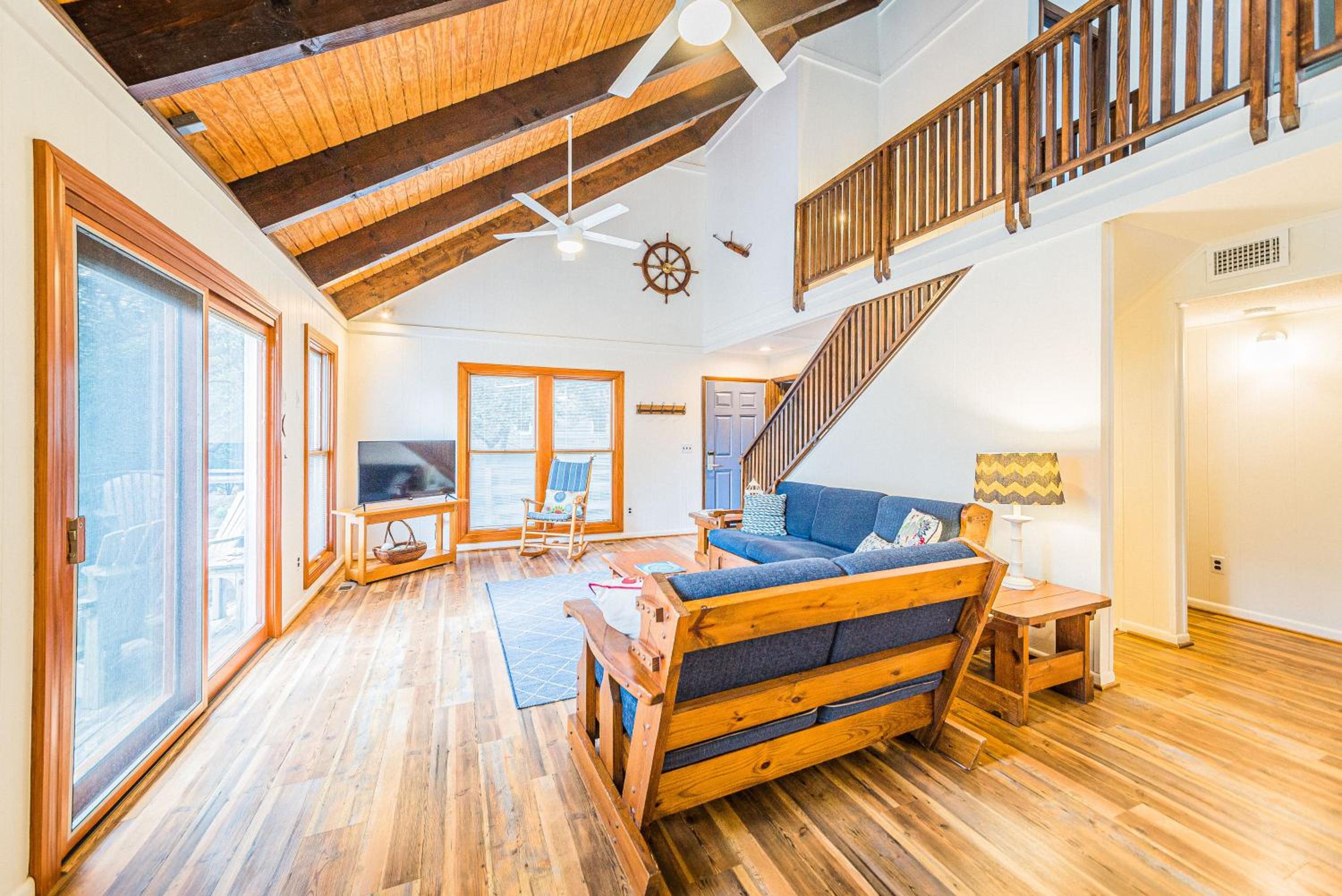 Casa La Playa - Duck, Sanderling, Lakefront, 160 Yards to the Beach, Community Pool, Pets OK