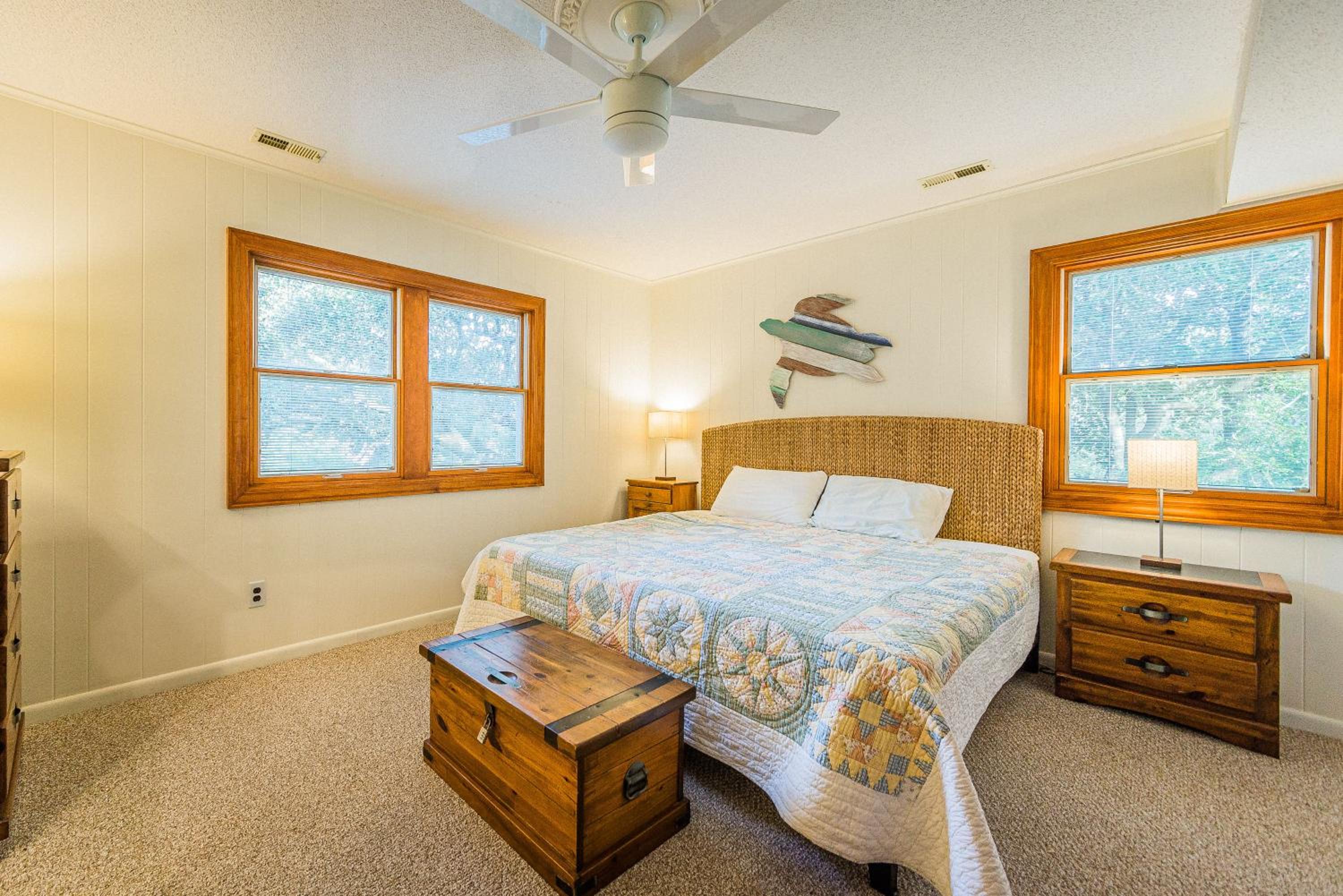 Casa La Playa - Duck, Sanderling, Lakefront, 160 Yards to the Beach, Community Pool, Pets OK