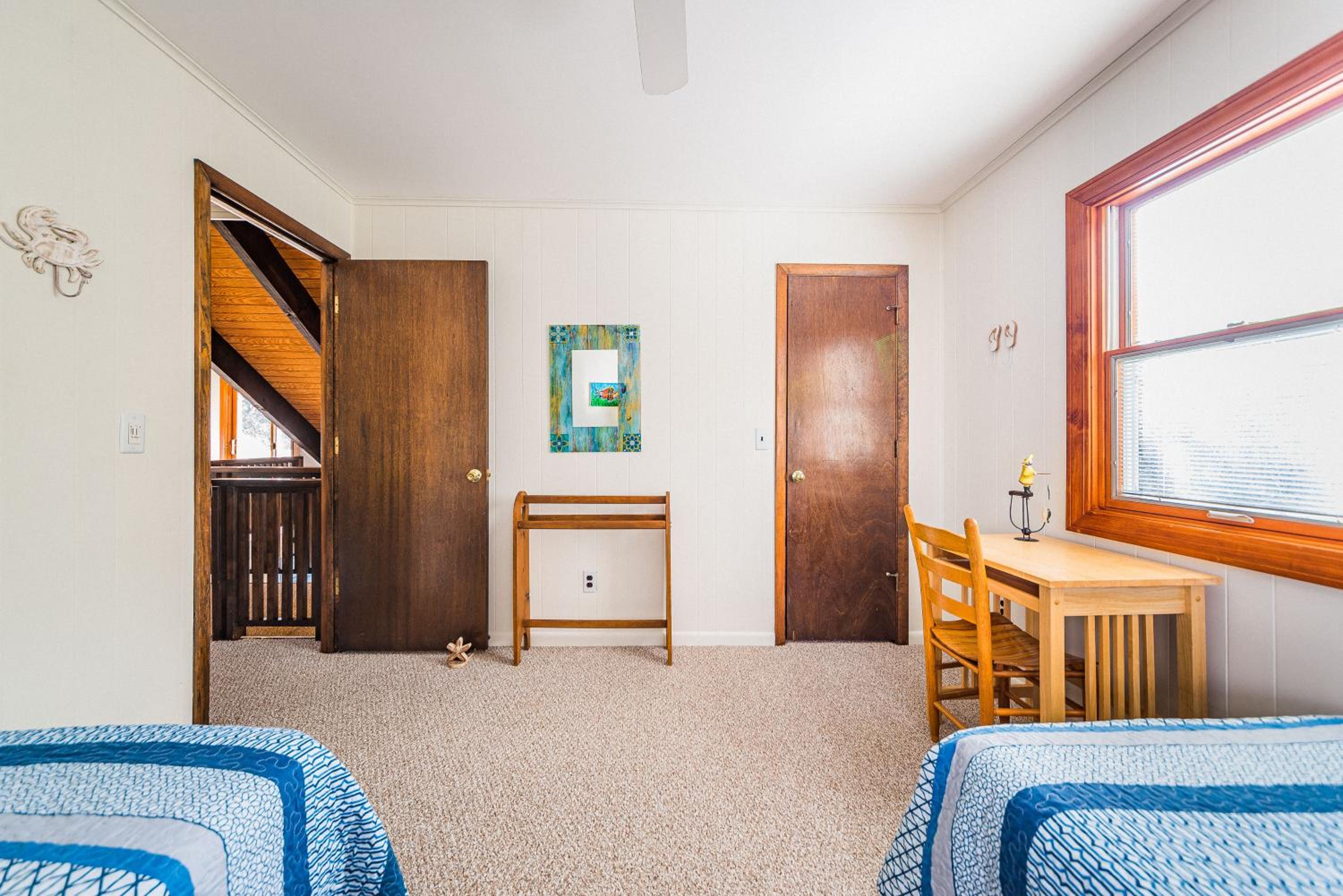 Casa La Playa - Duck, Sanderling, Lakefront, 160 Yards to the Beach, Community Pool, Pets OK