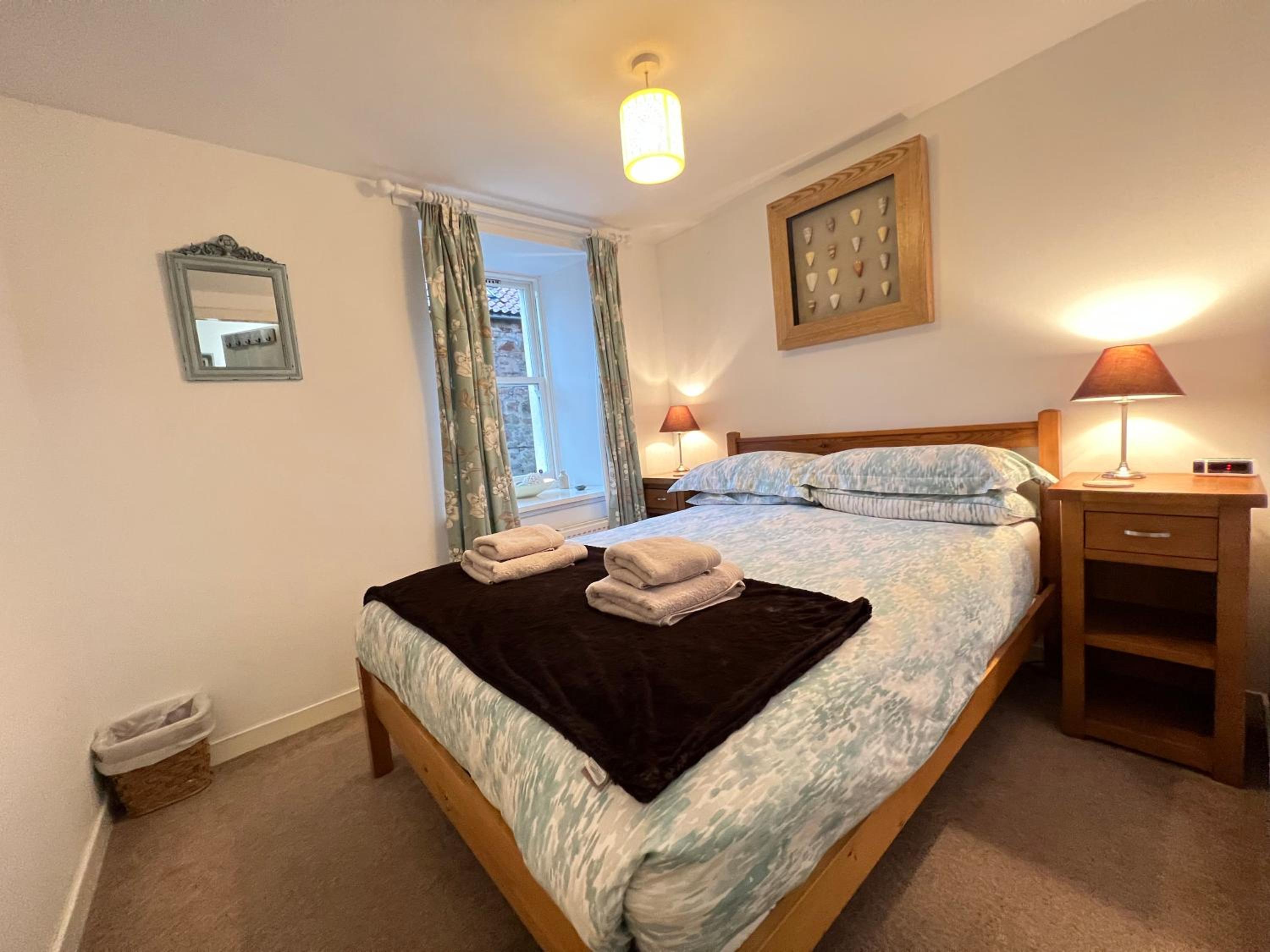 Quaint, cosy bolt hole in Cellardyke view 3
