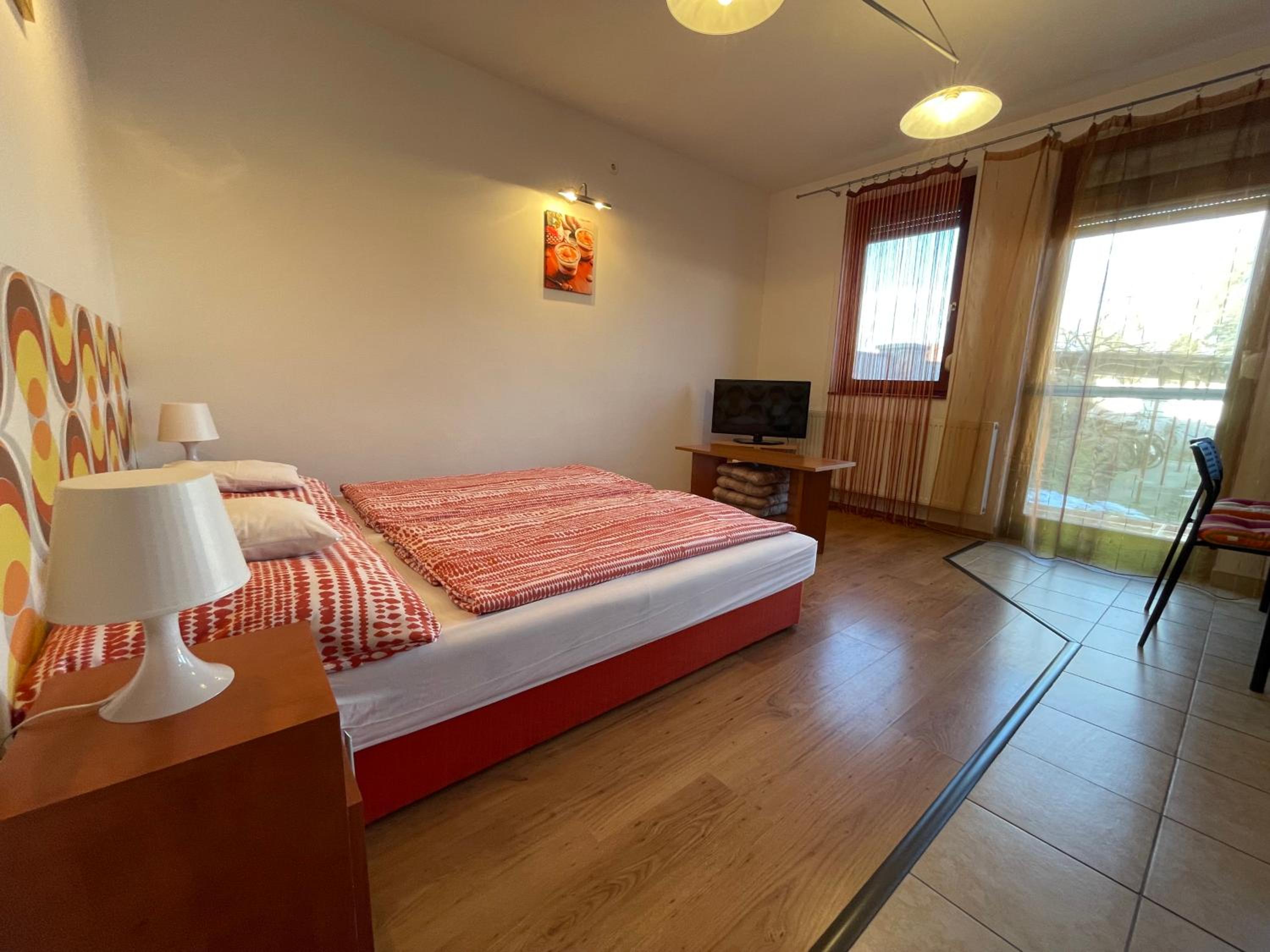 Photo 47