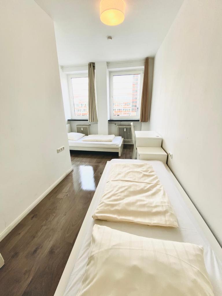 MAC City Hostel