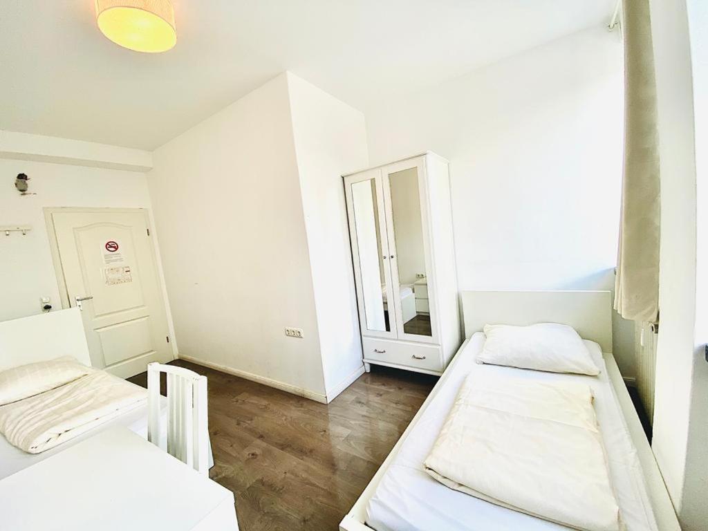 MAC City Hostel