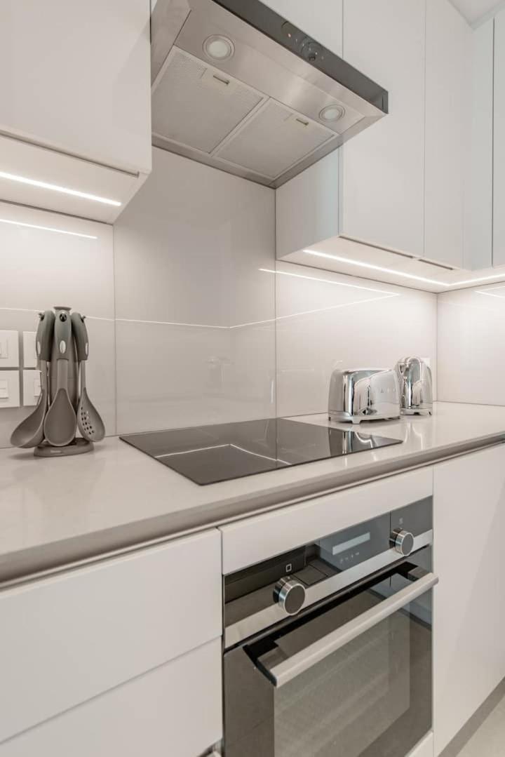 2 BDR Apt The Address Beach Resort JBR
