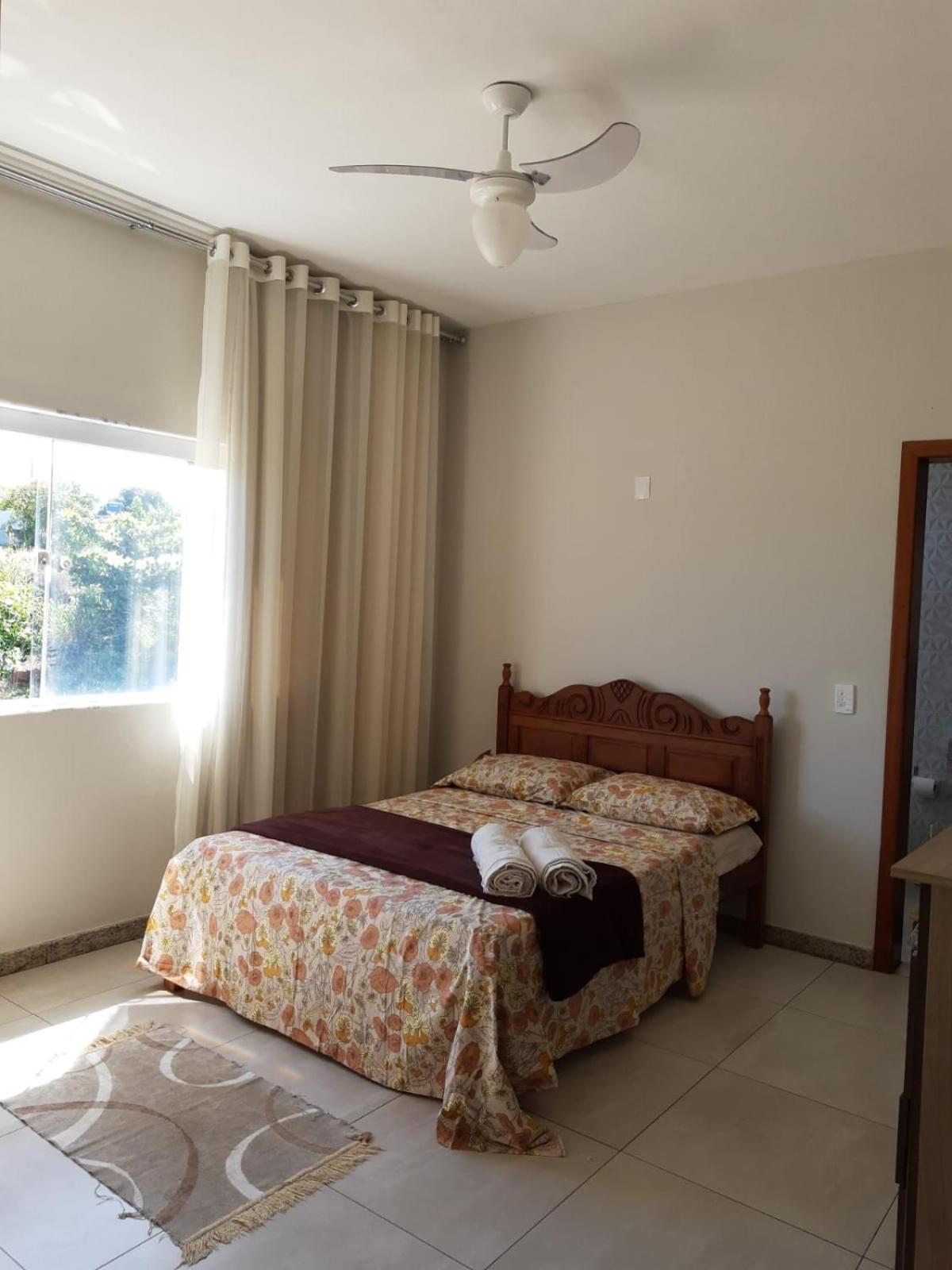Xodó da Praia - amplo apartamento 3 qts 260 m da praia