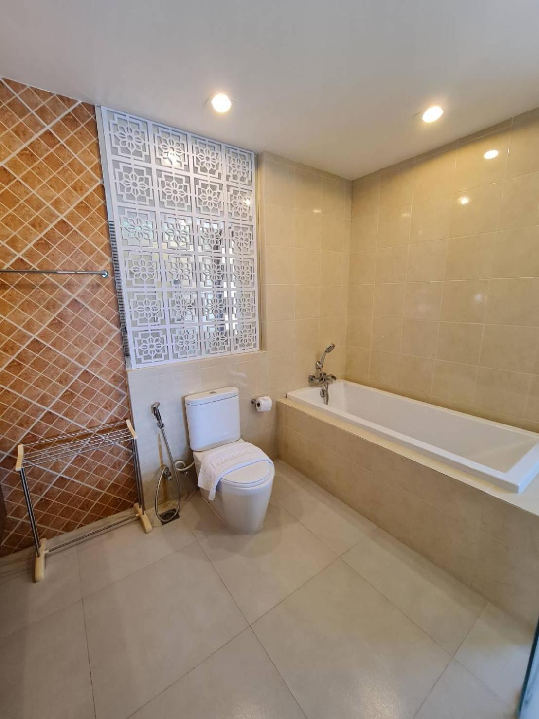 Elegancy Resort Hua Hin