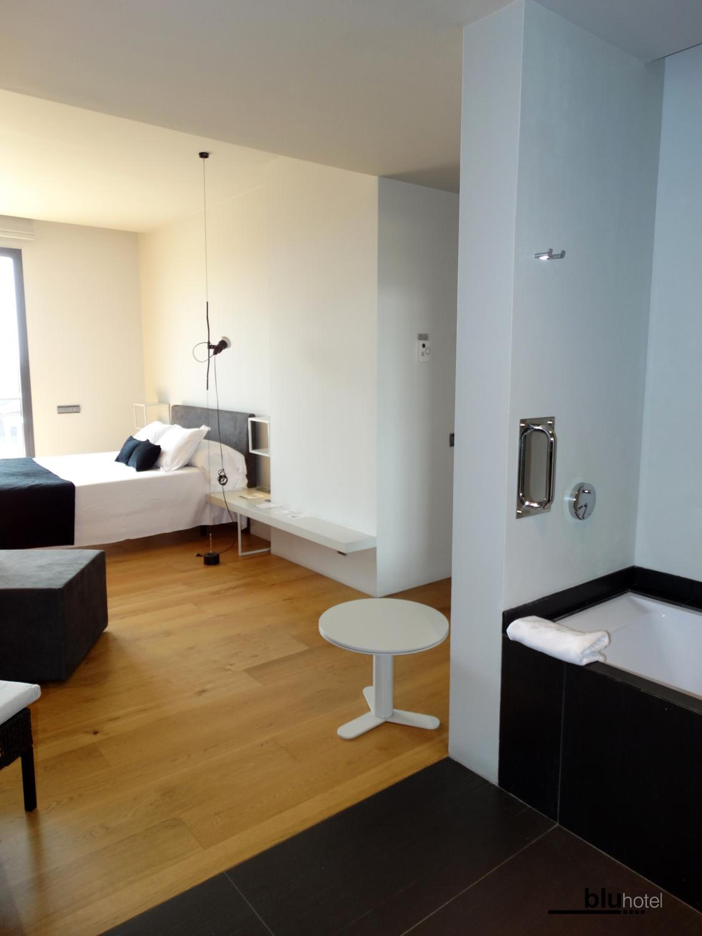 Blu Hotel Almansa