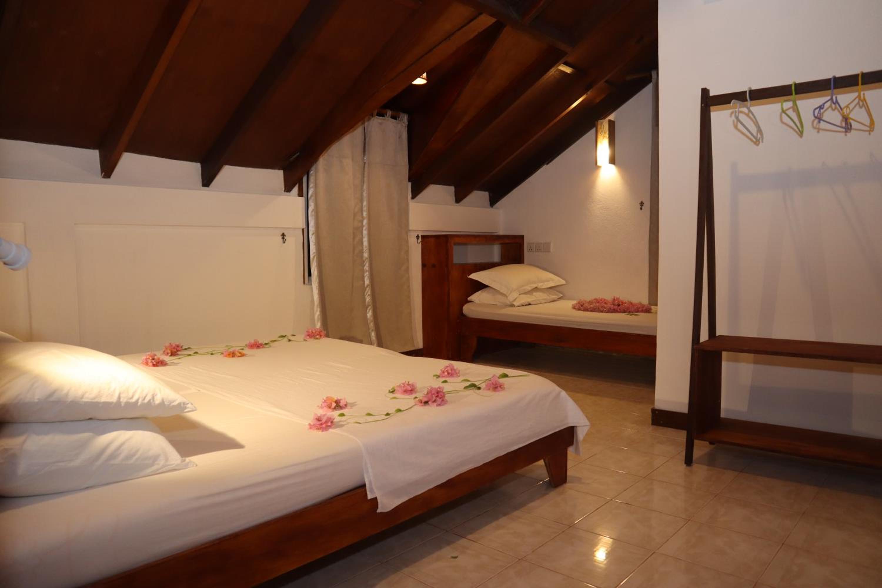Masfalhi View Inn