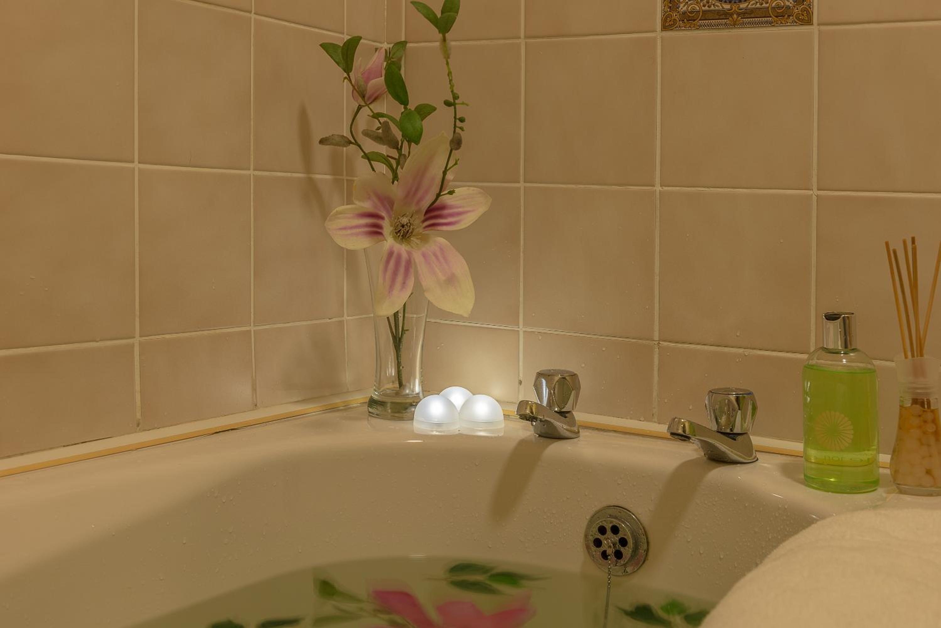 Haven Suites - Killarney Self Catering view 5