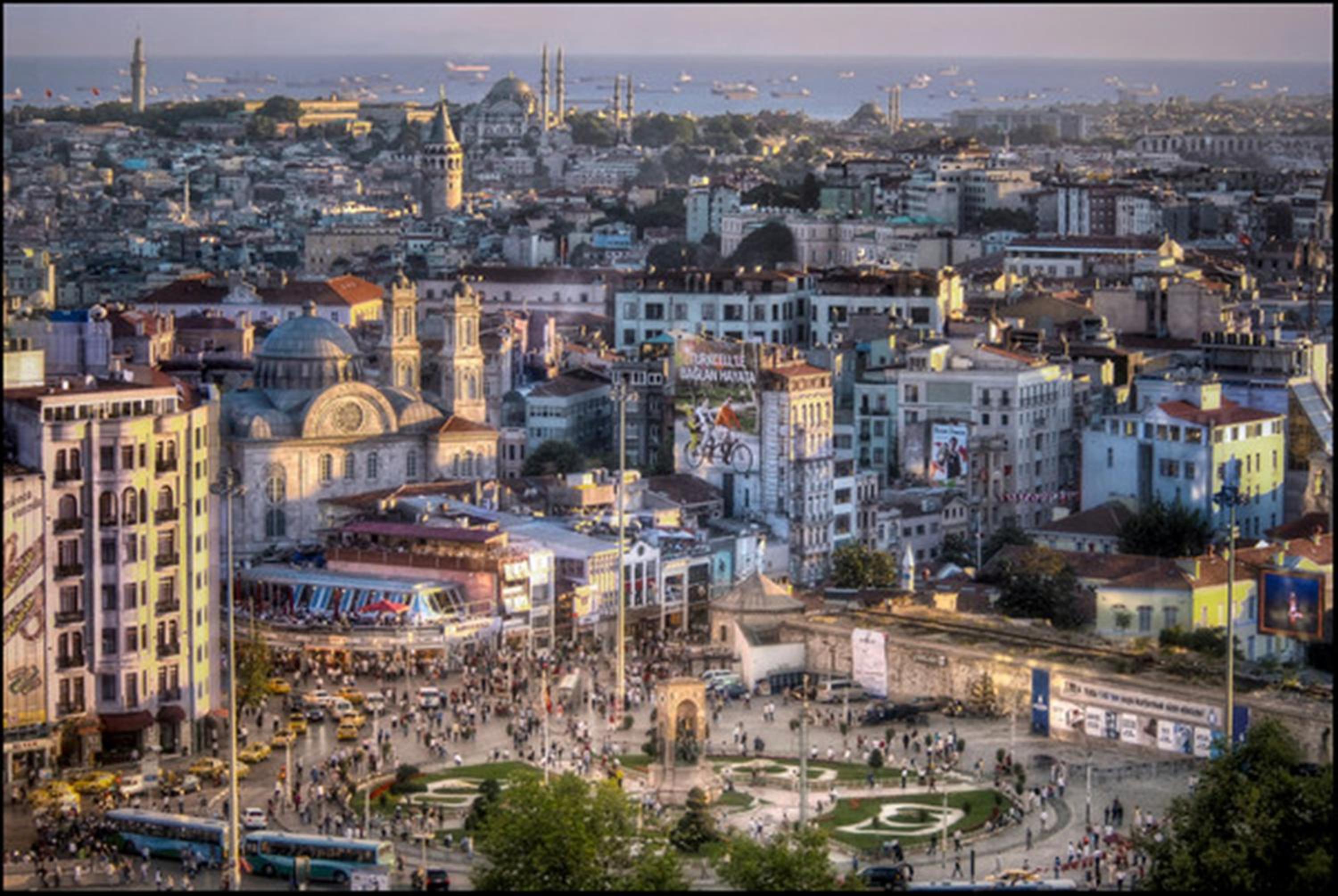 Venus Hotel Taksim - Image 16