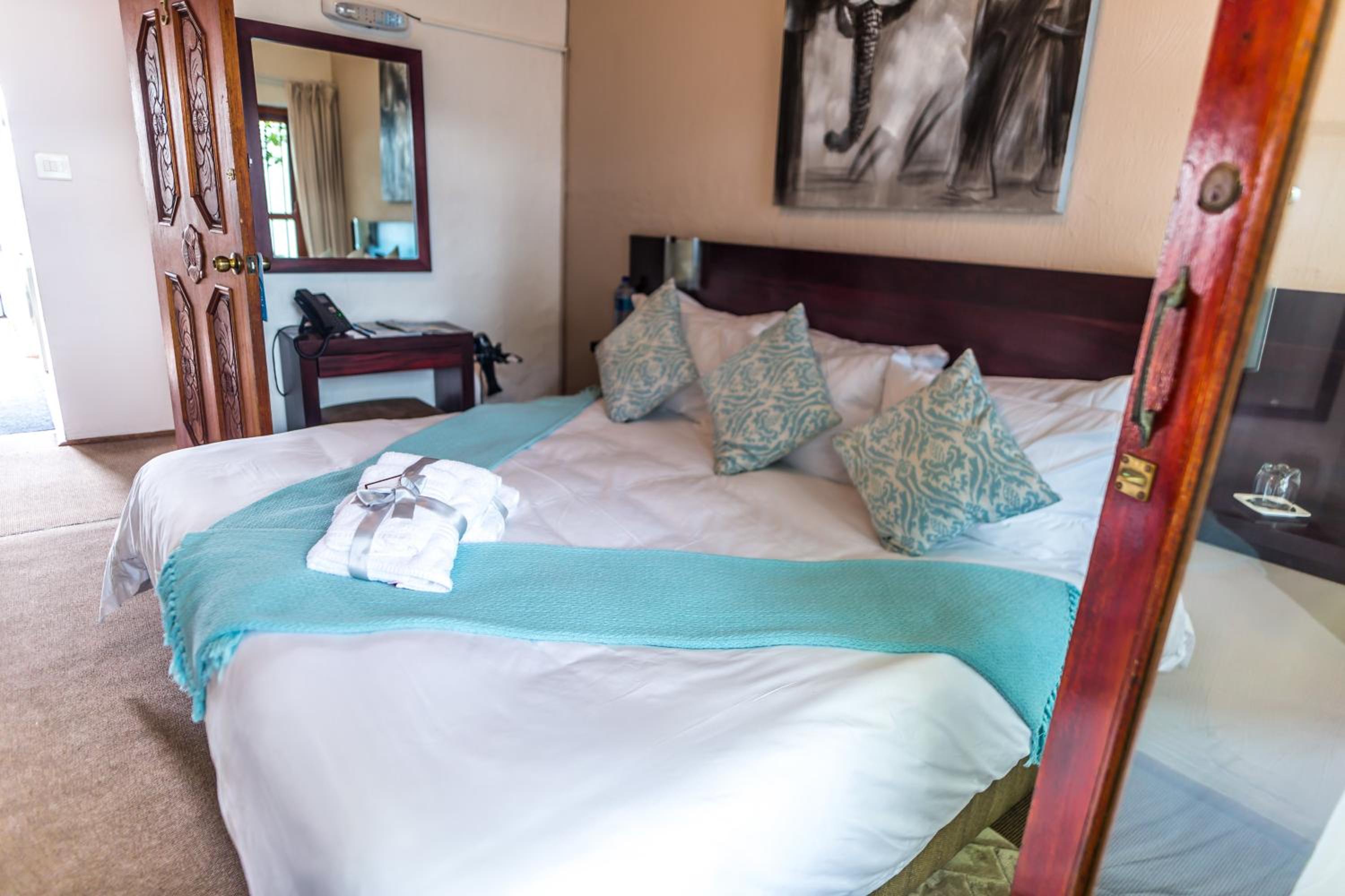 Point B Guest House -Sustainable Solar Energy — photo 125
