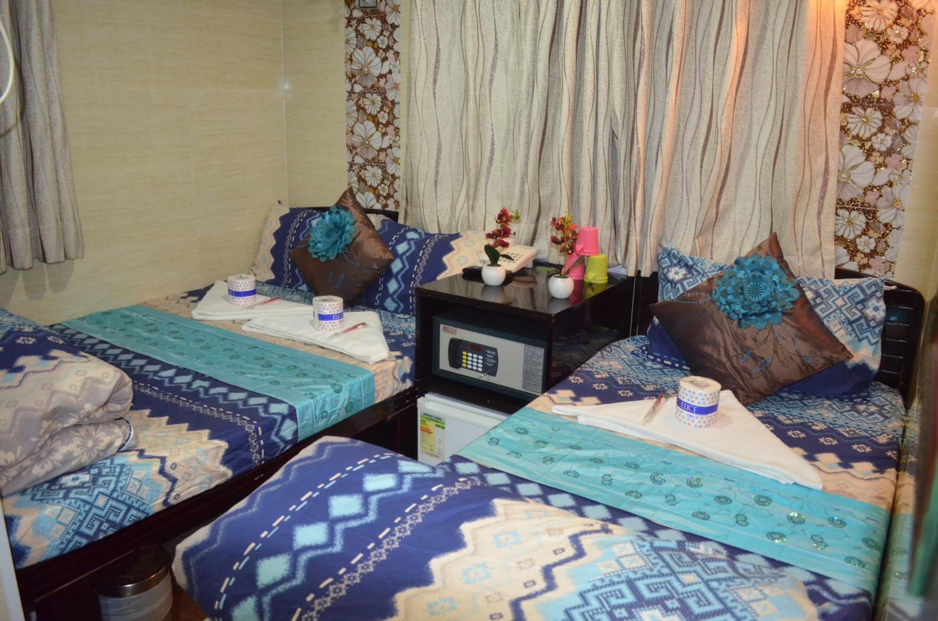Skylark Hostel