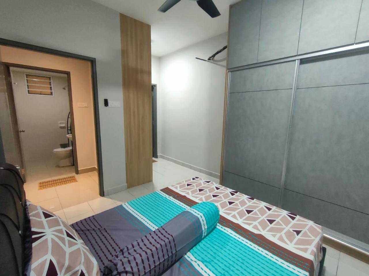 Homestay Putrajaya Zurinn's Homestay Aircond photo 2